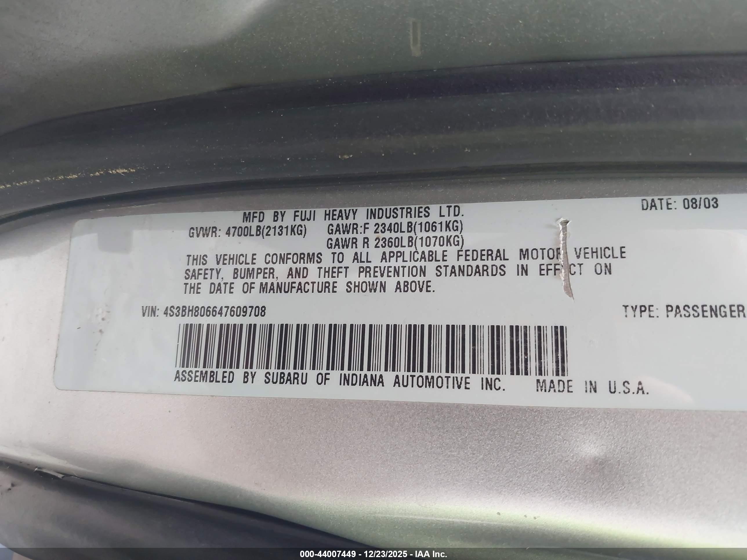 SUBARU OUTBACK image 9