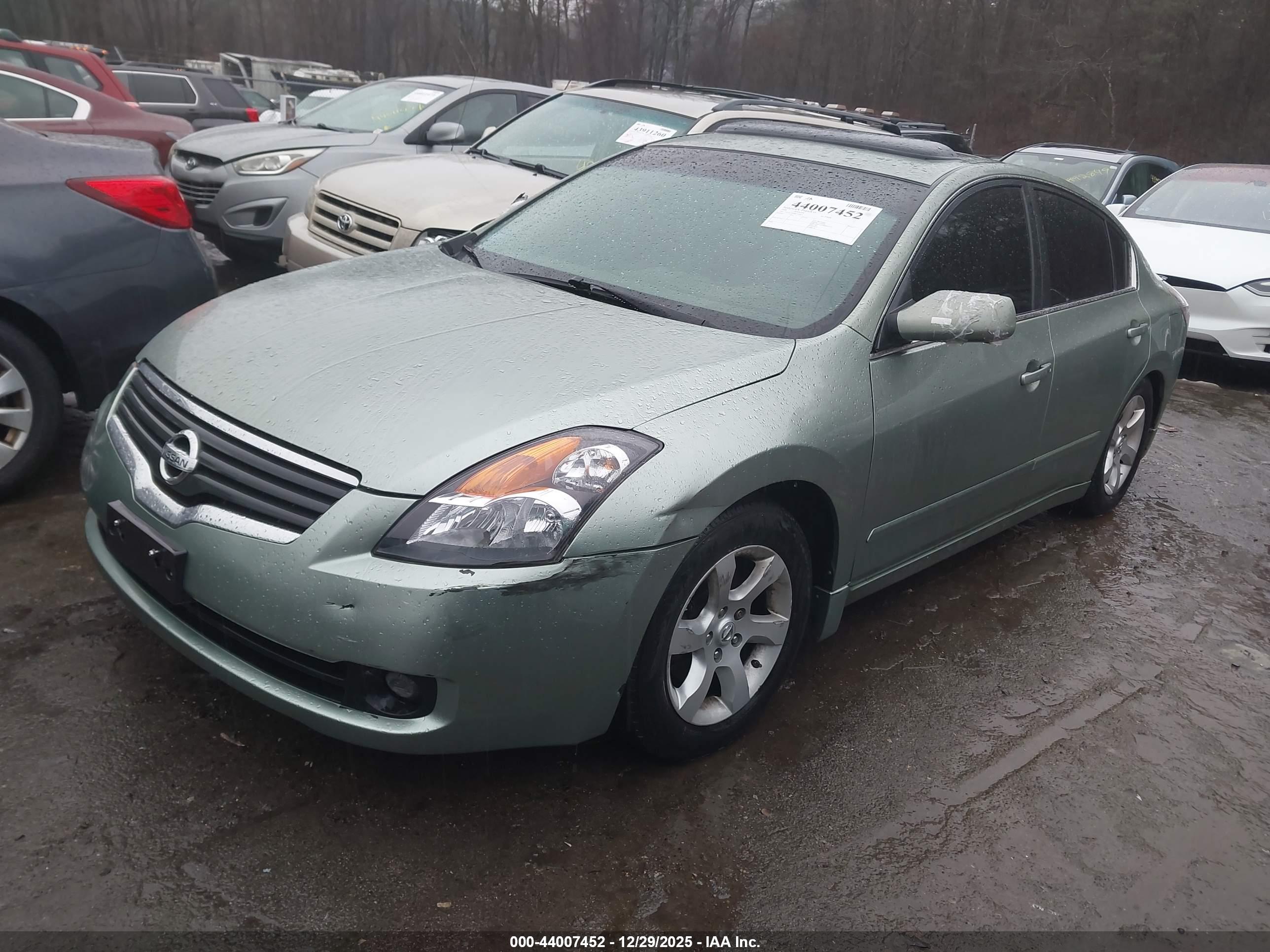 NISSAN ALTIMA image 2