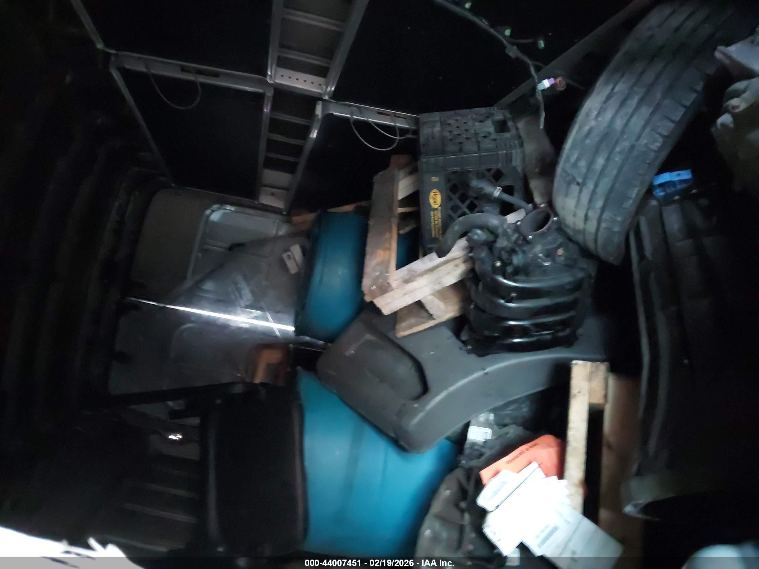 FORD TRANSIT-350 image 8