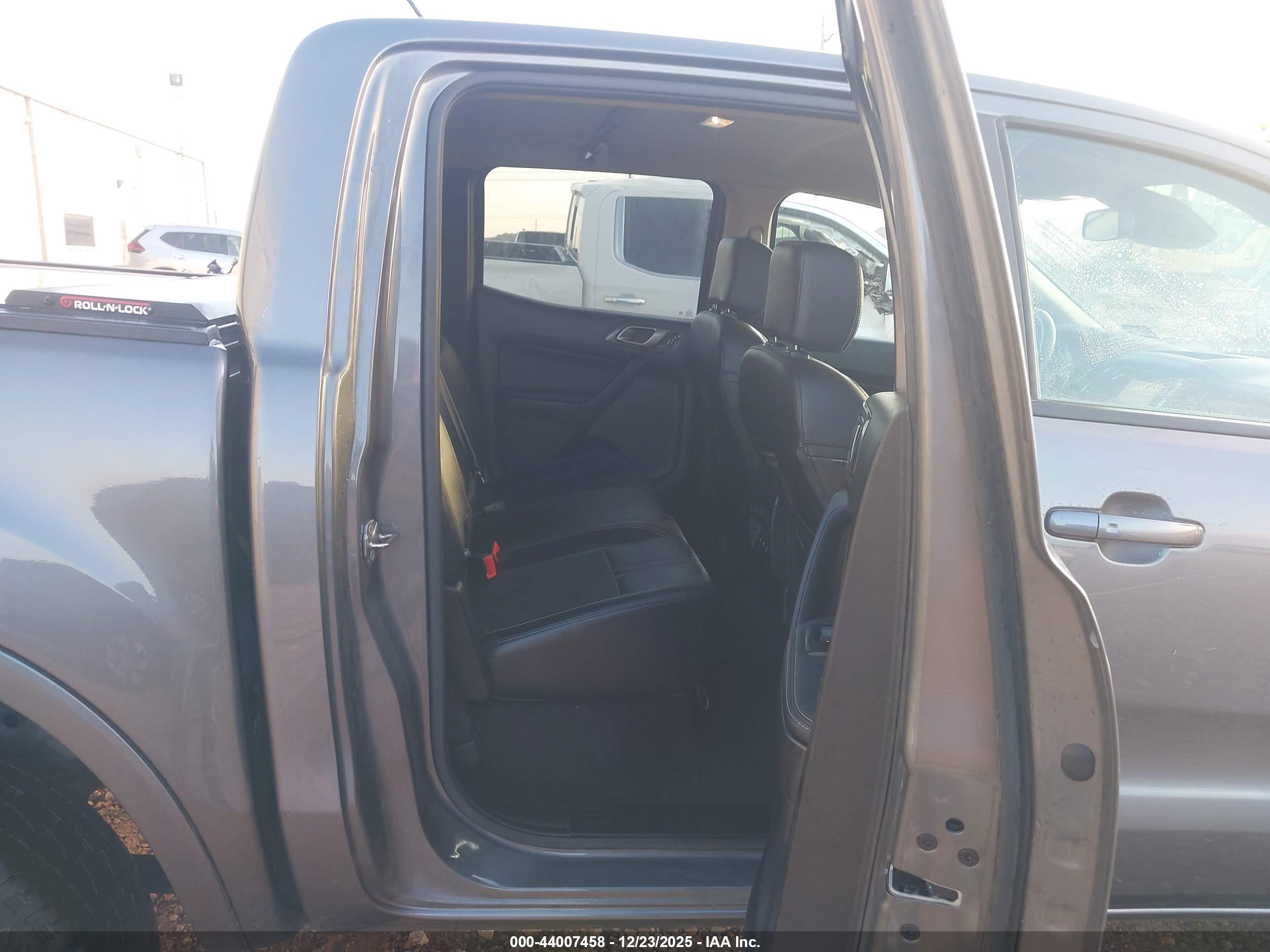 FORD RANGER image 8