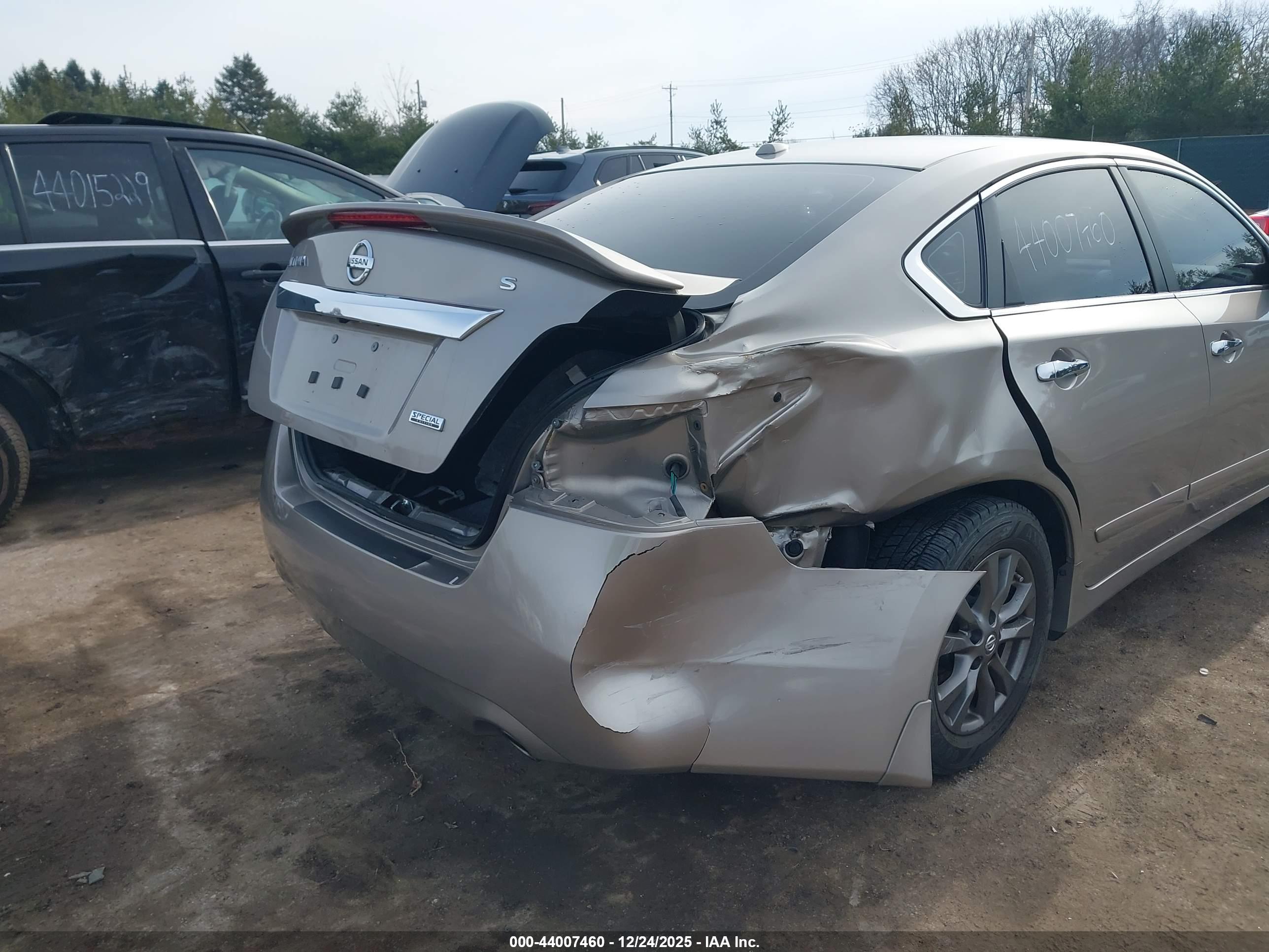 NISSAN ALTIMA image 6