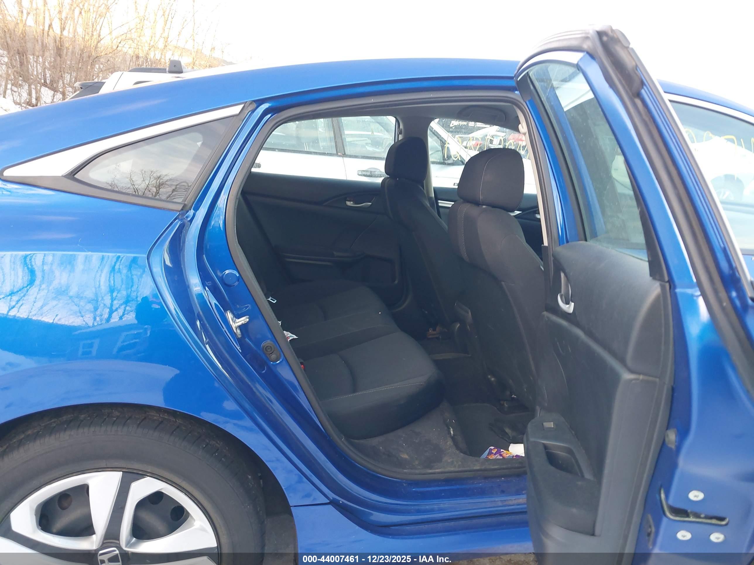 HONDA CIVIC image 8