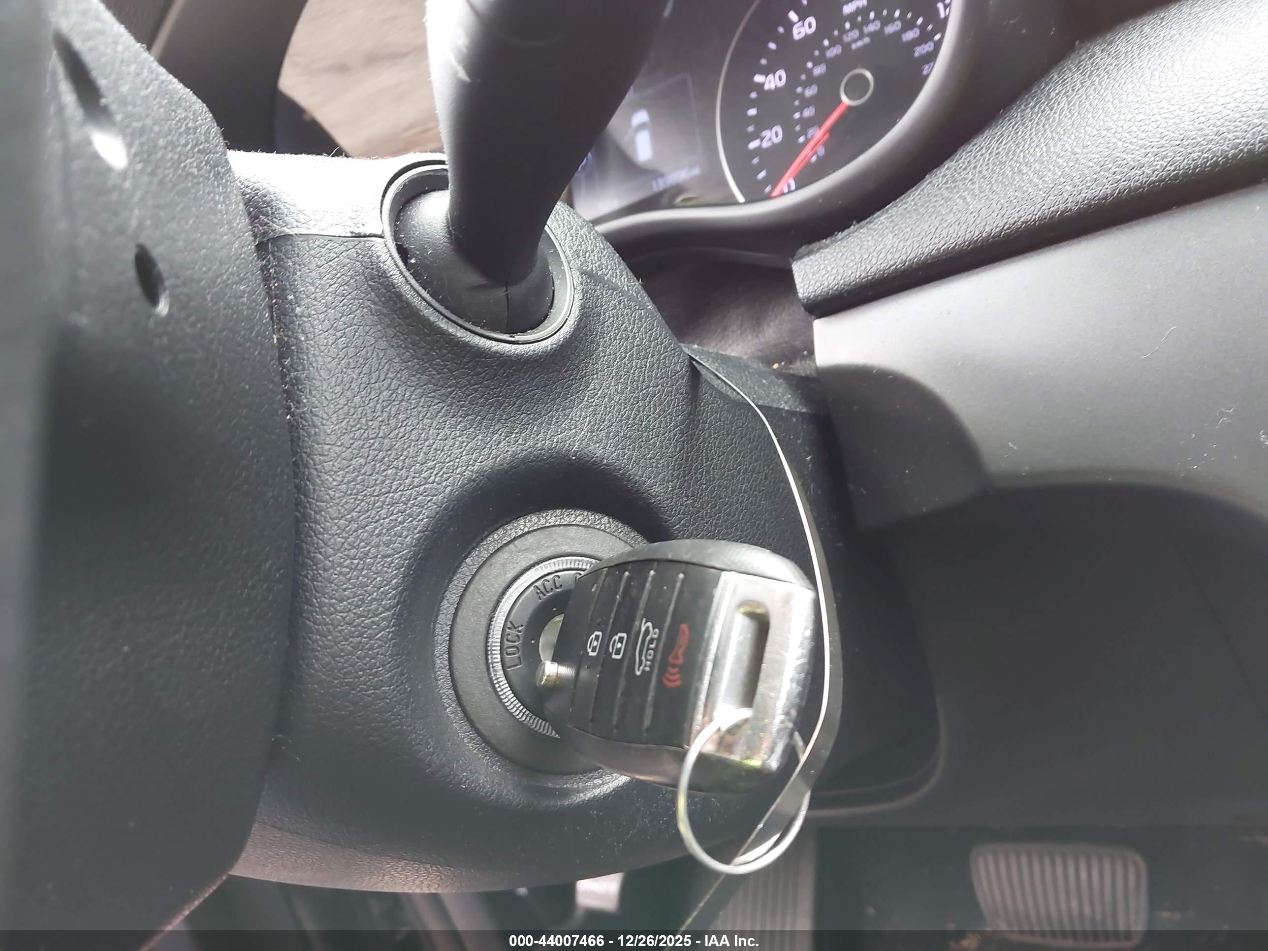 KIA SPORTAGE image 11