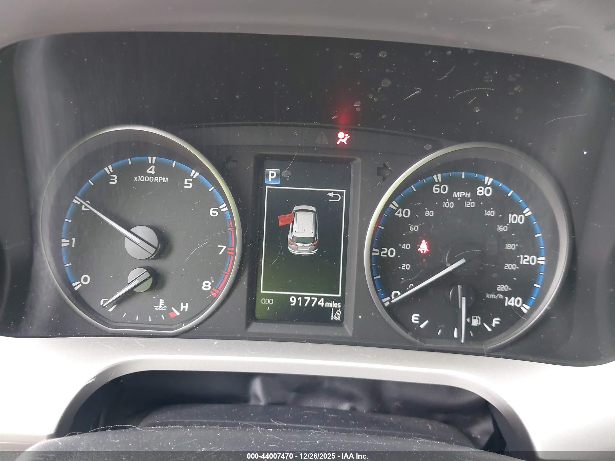 TOYOTA RAV4 image 7