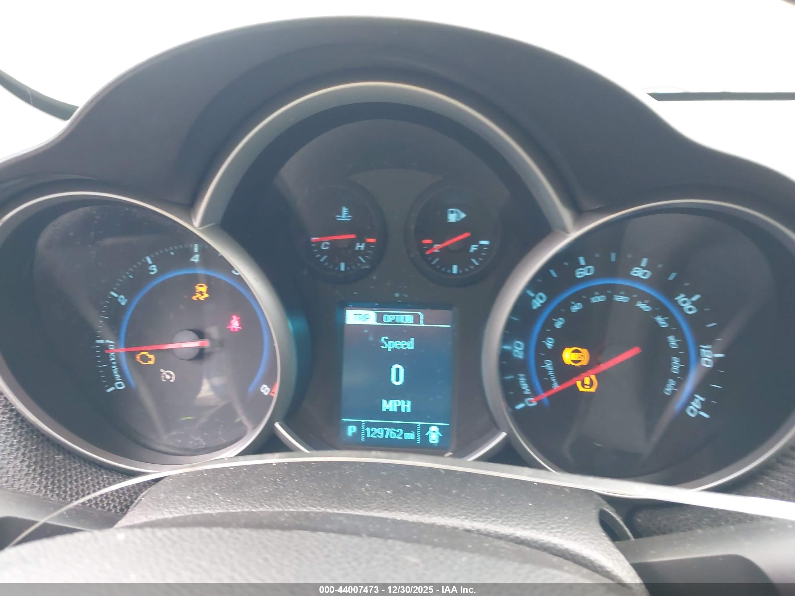 CHEVROLET CRUZE image 7