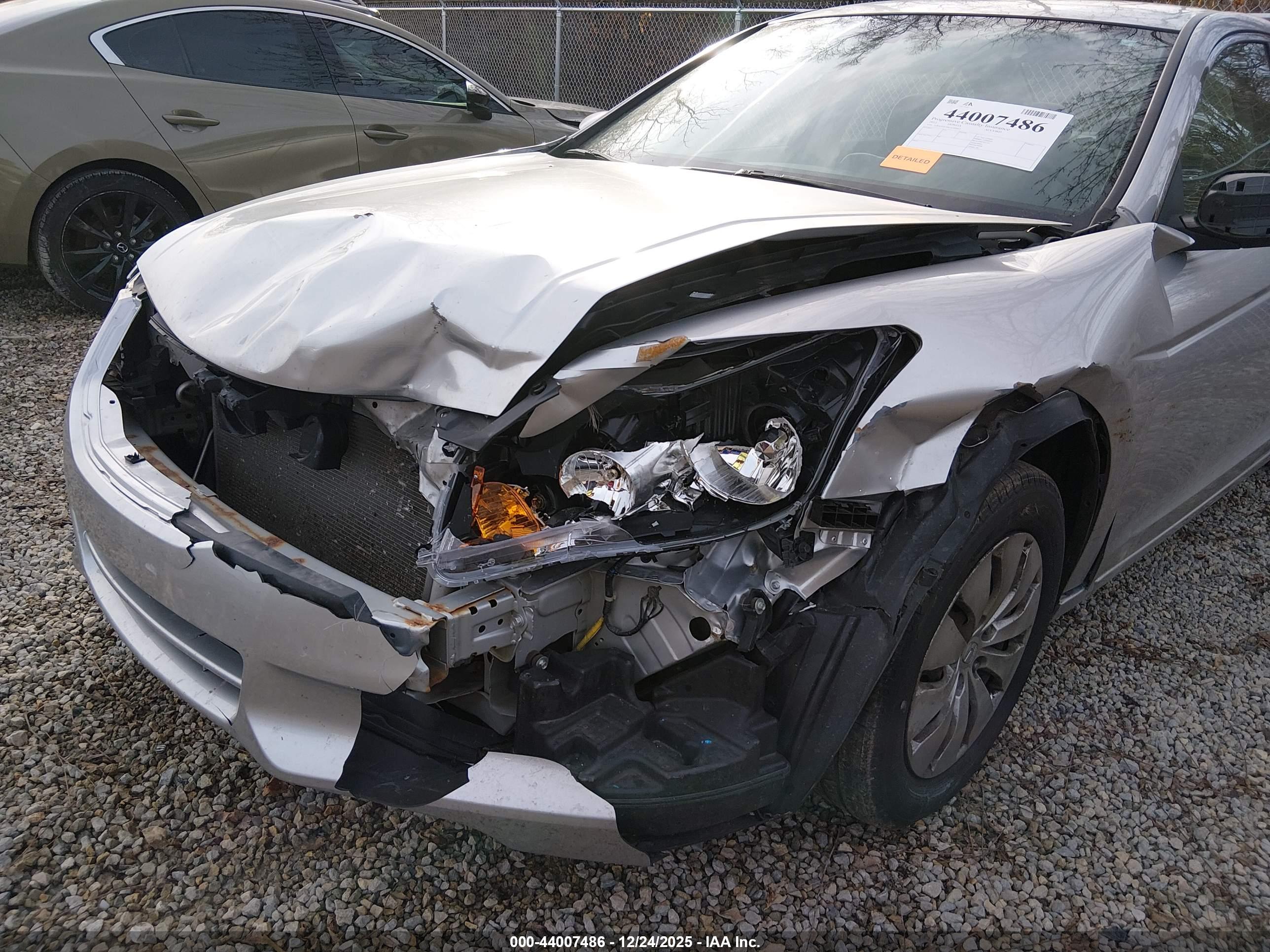HONDA ACCORD image 6