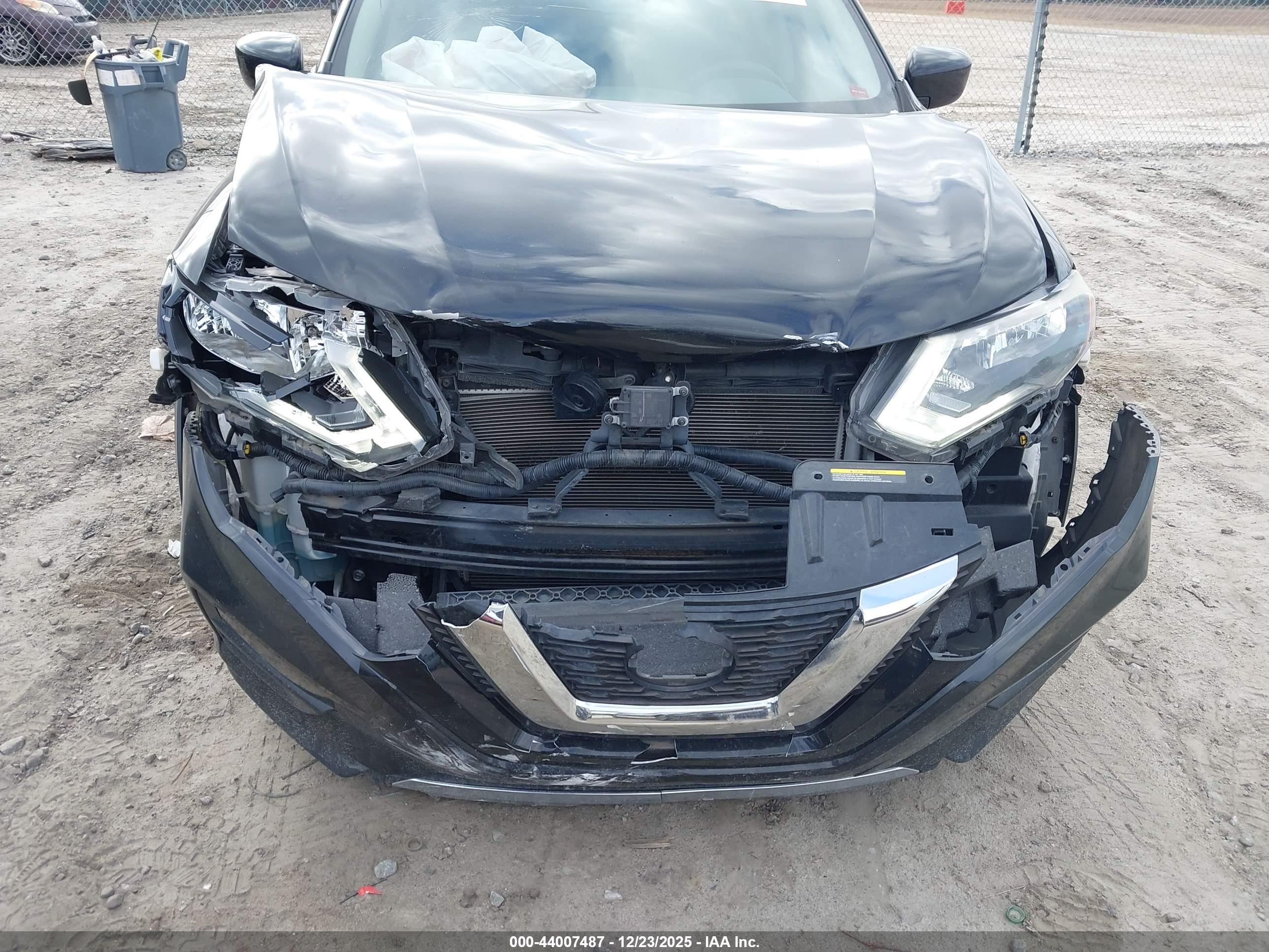 NISSAN ROGUE image 6