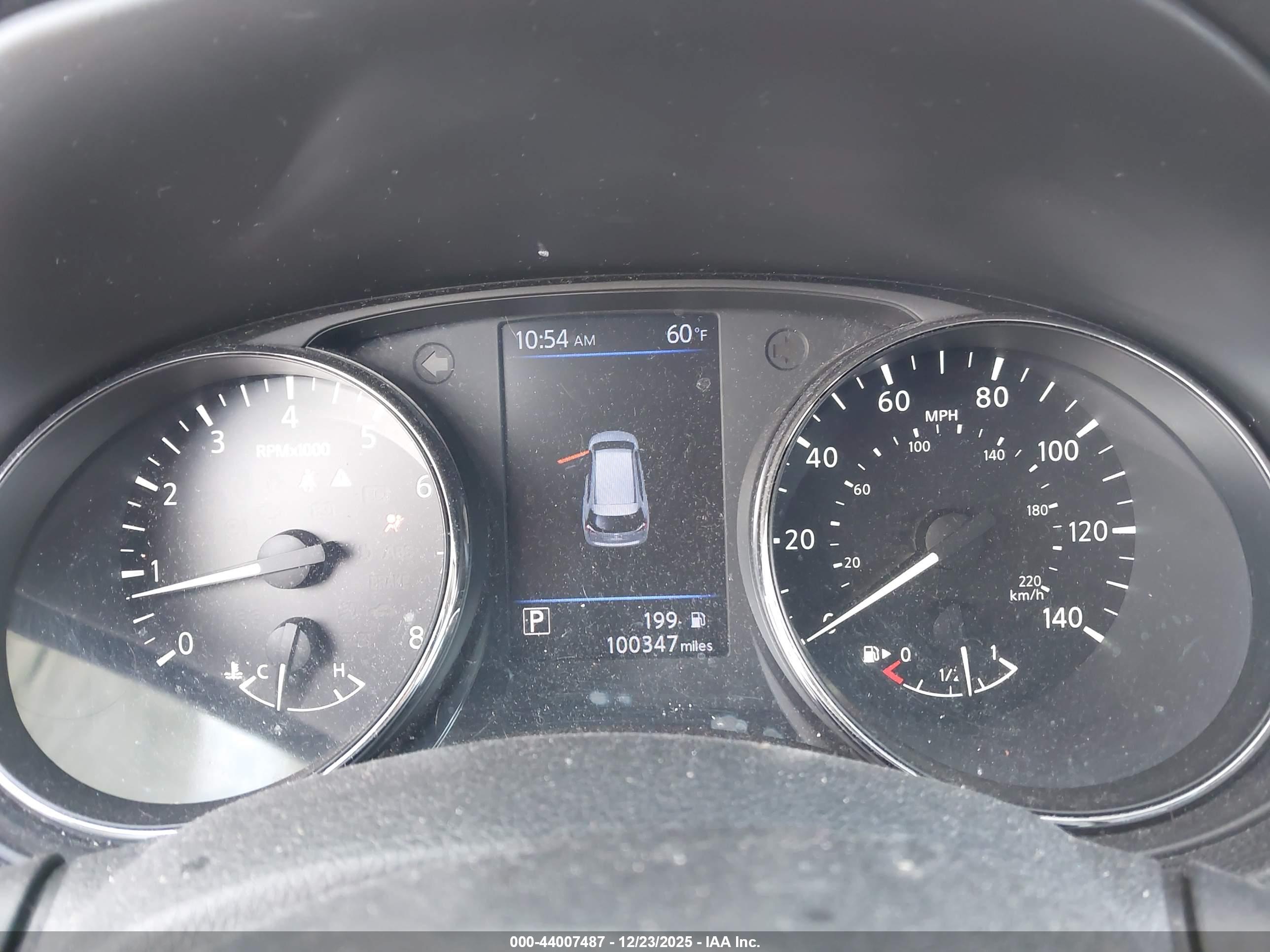 NISSAN ROGUE image 7