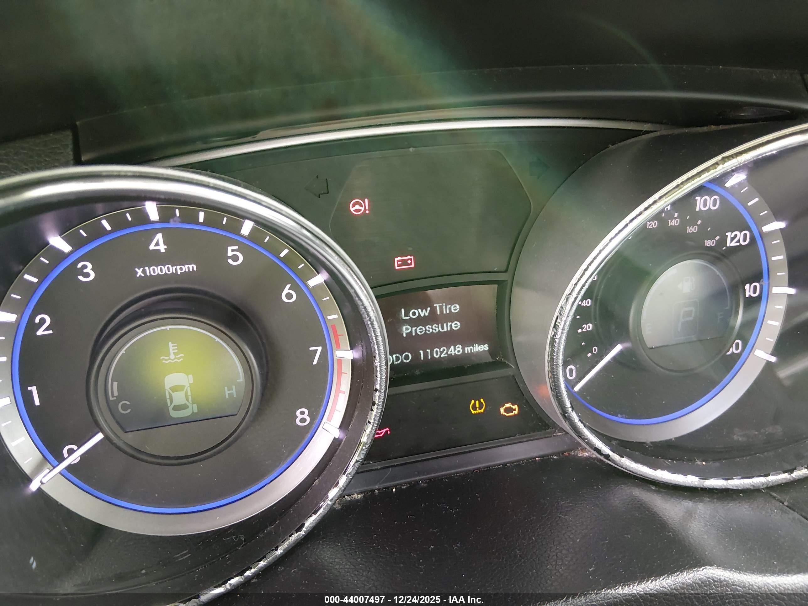 HYUNDAI SONATA image 7