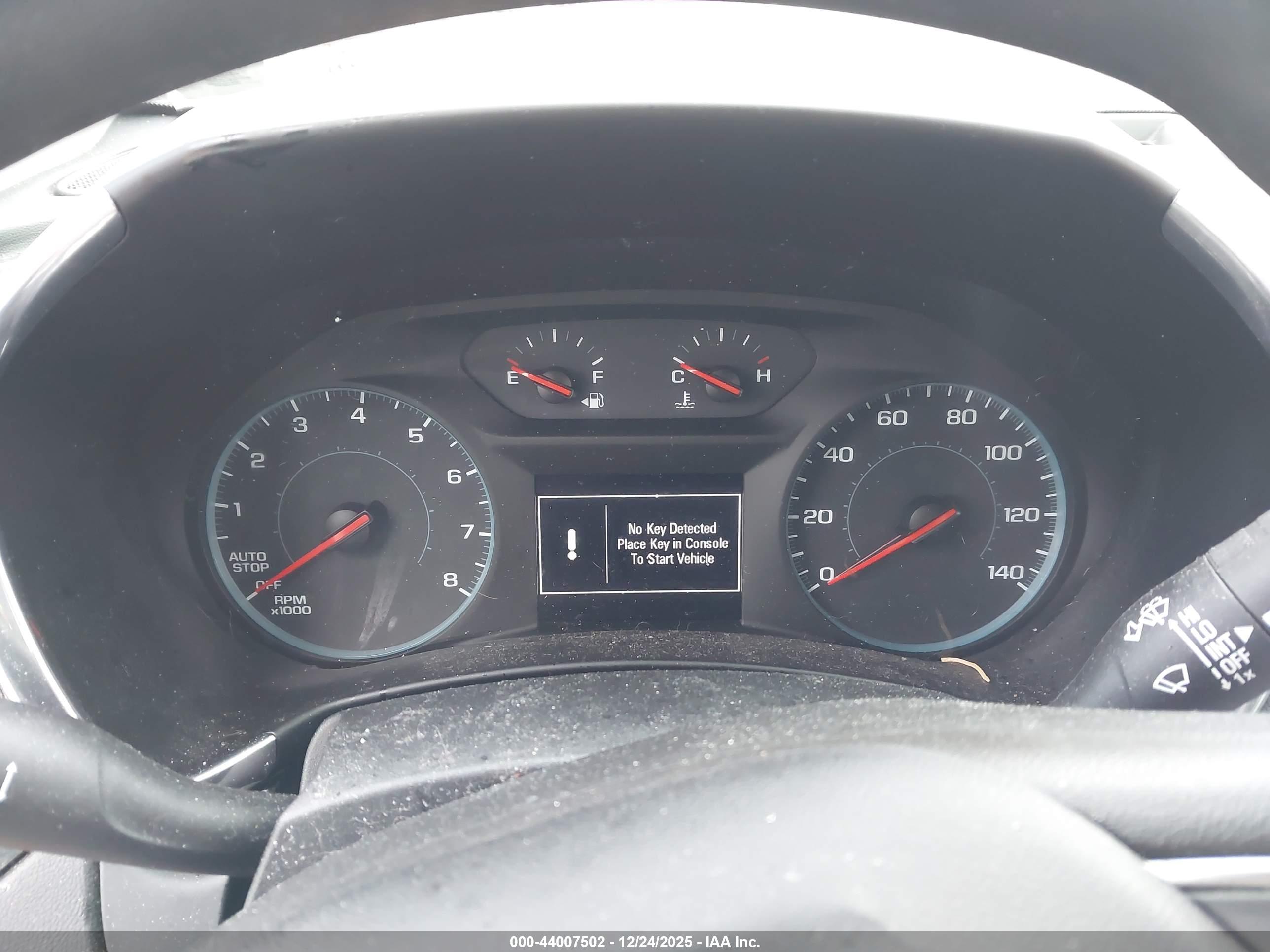 CHEVROLET EQUINOX image 7