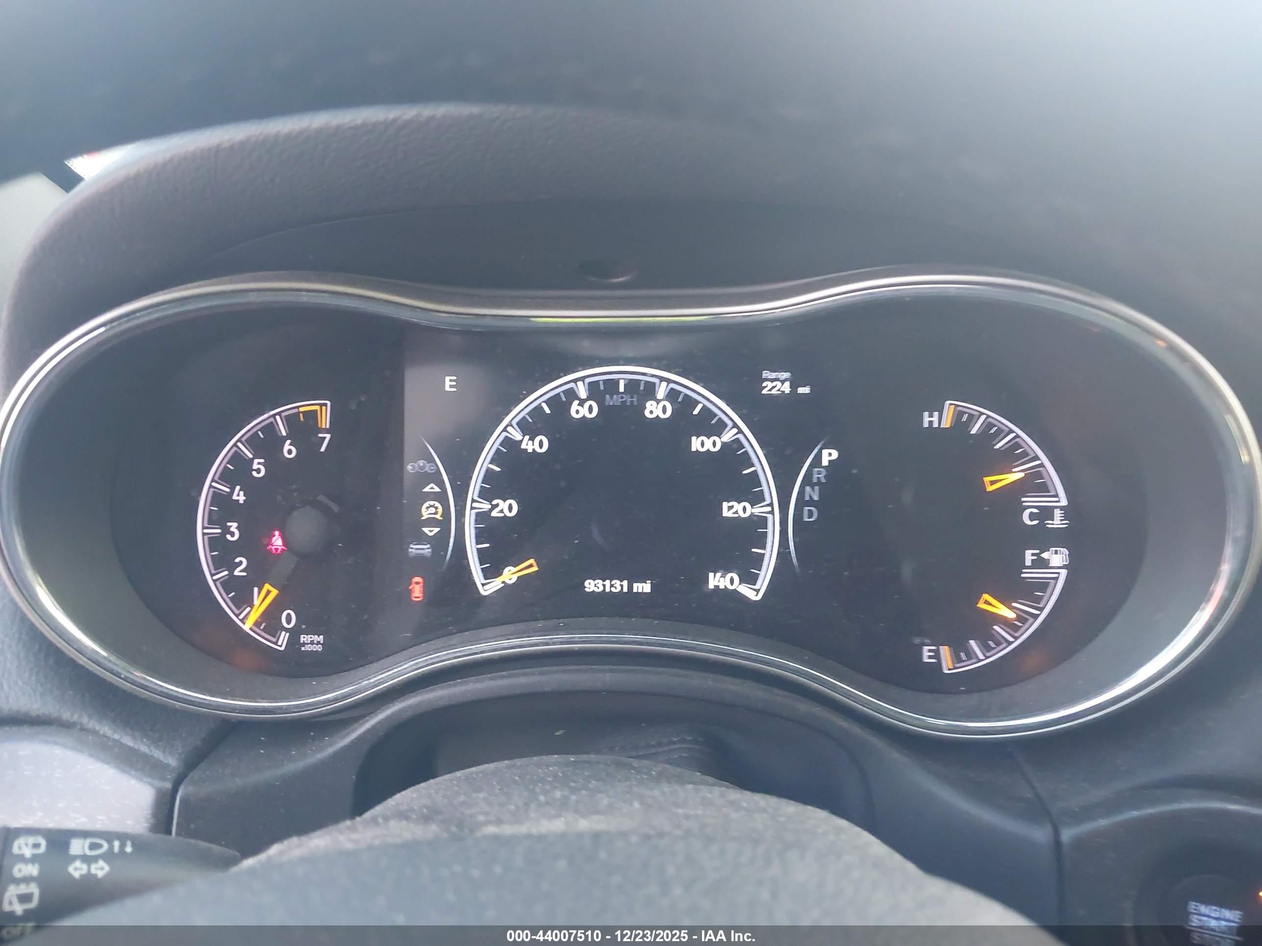 JEEP GRAND image 7