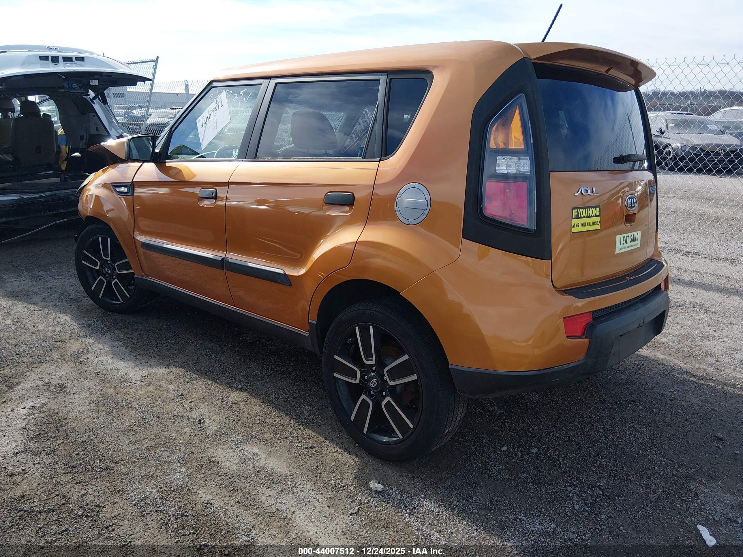 KIA SOUL image 3