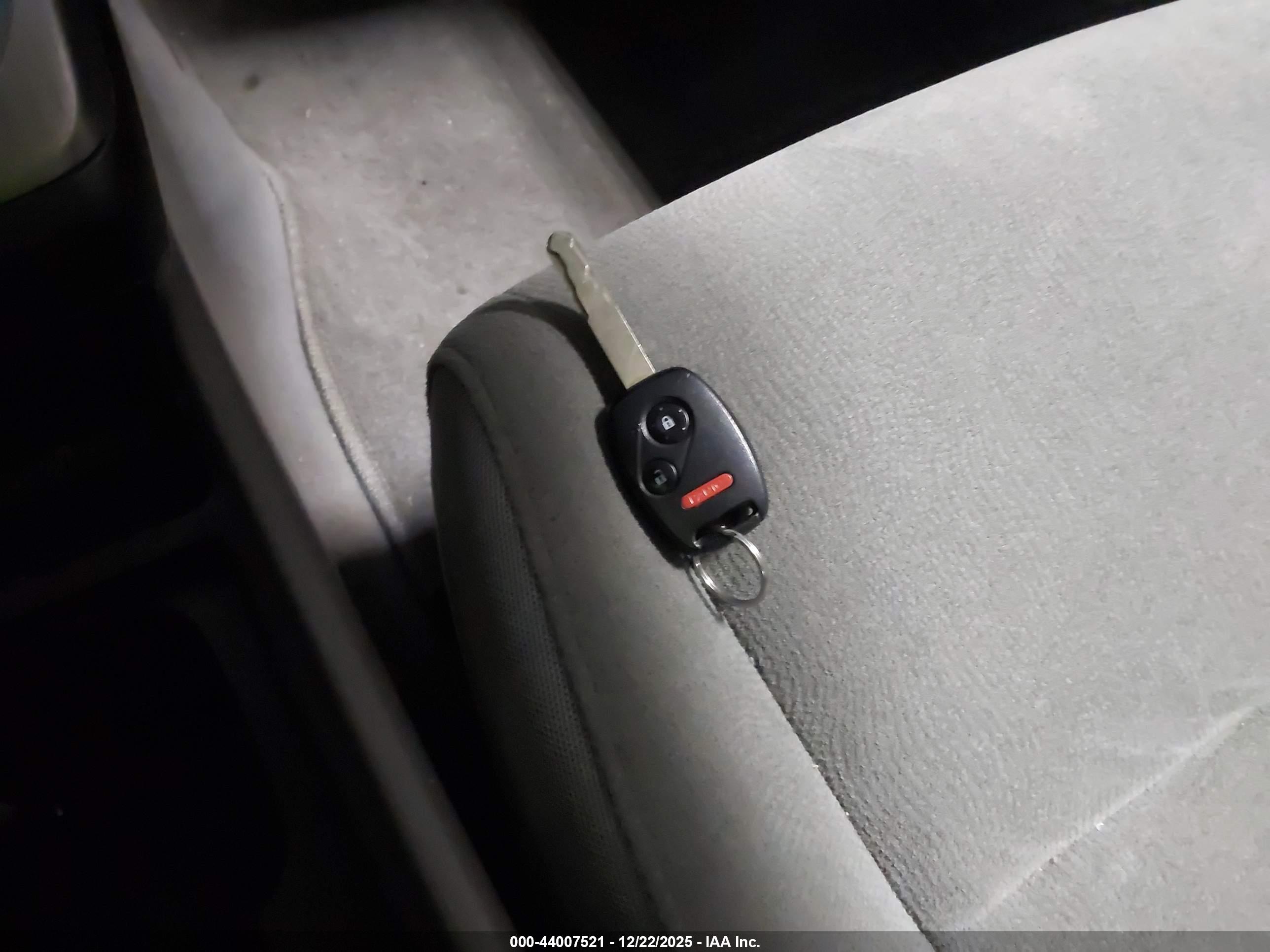 HONDA CIVIC image 11