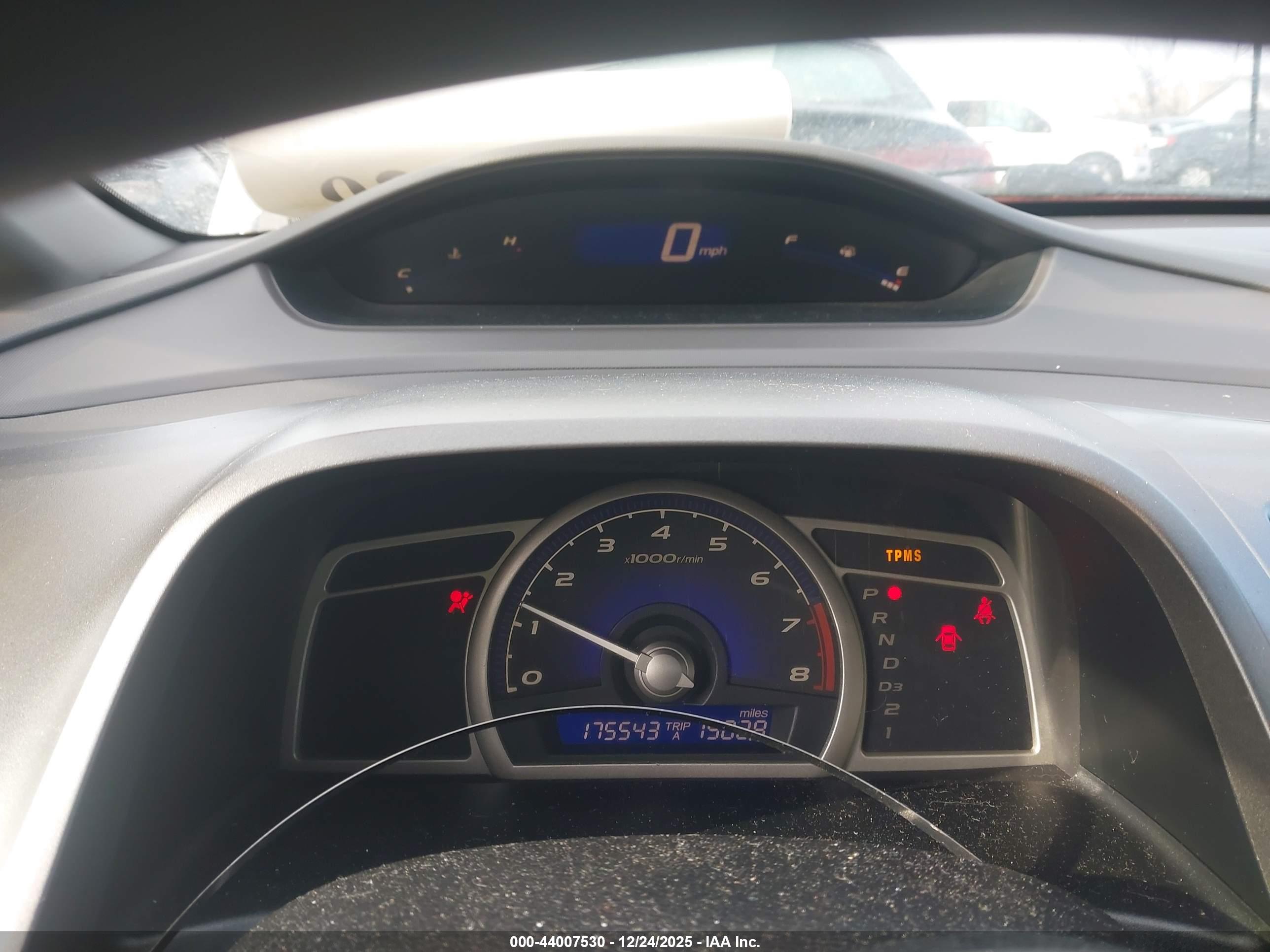HONDA CIVIC image 7