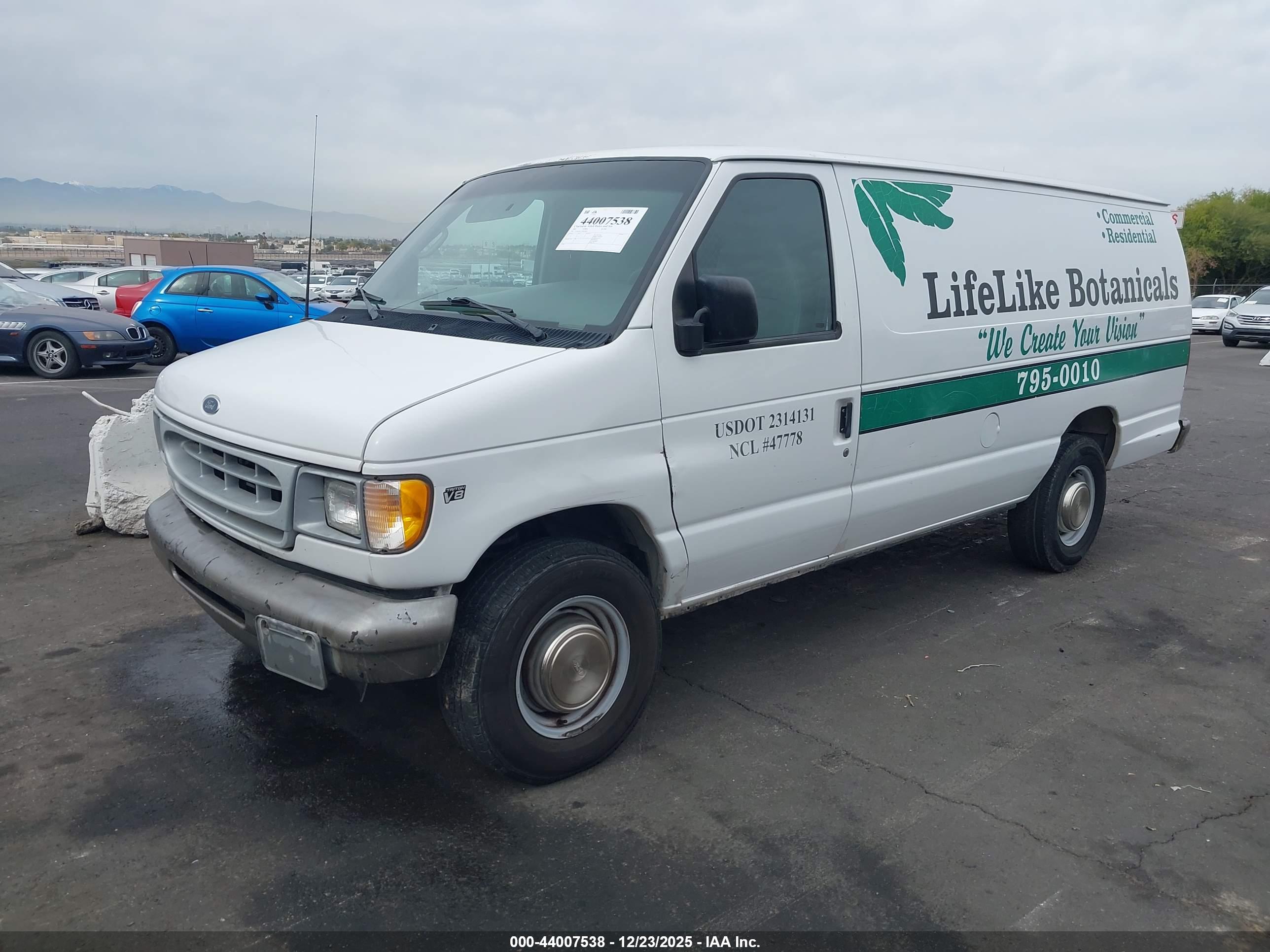 FORD E-250 image 2