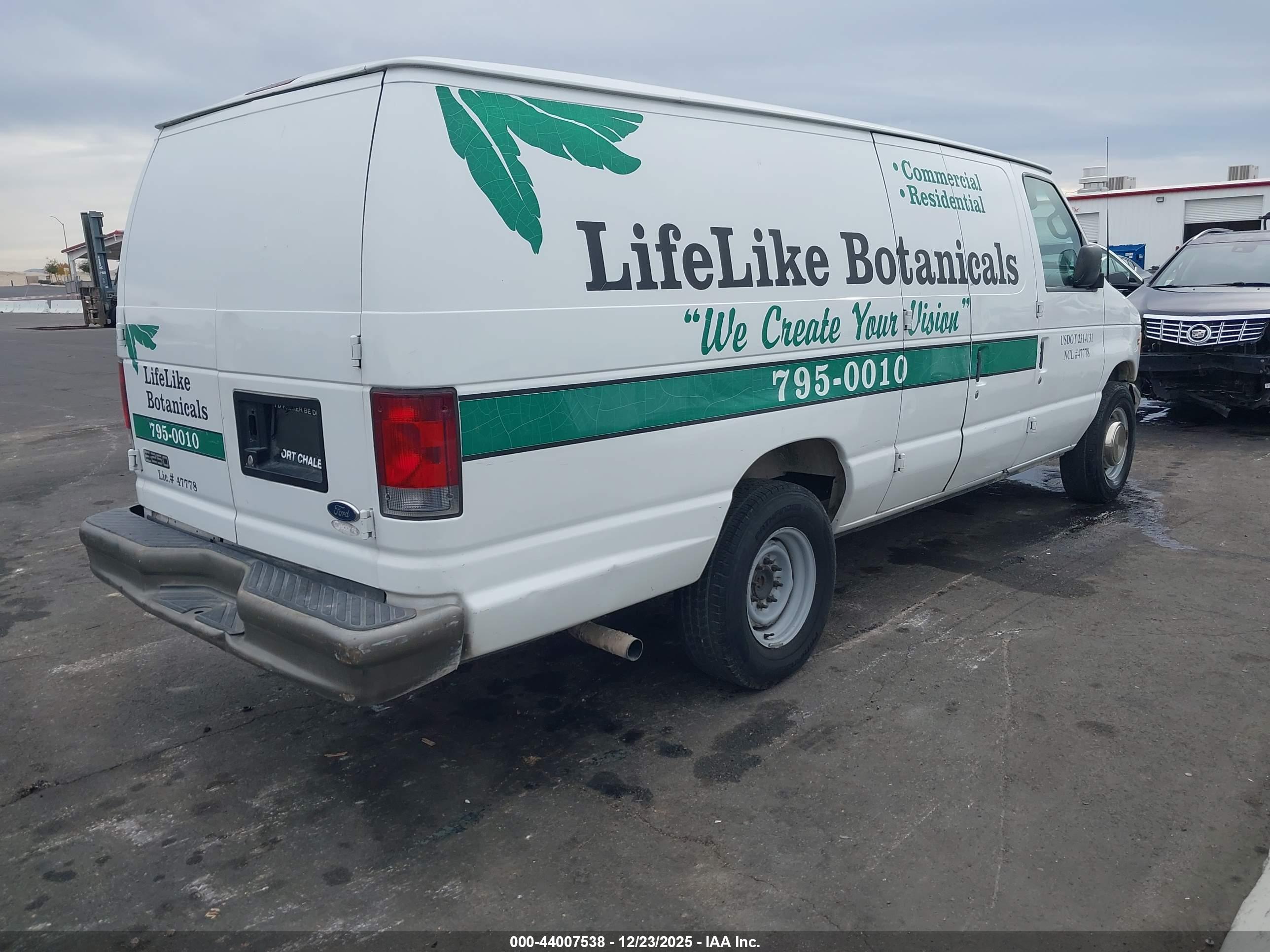 FORD E-250 image 4