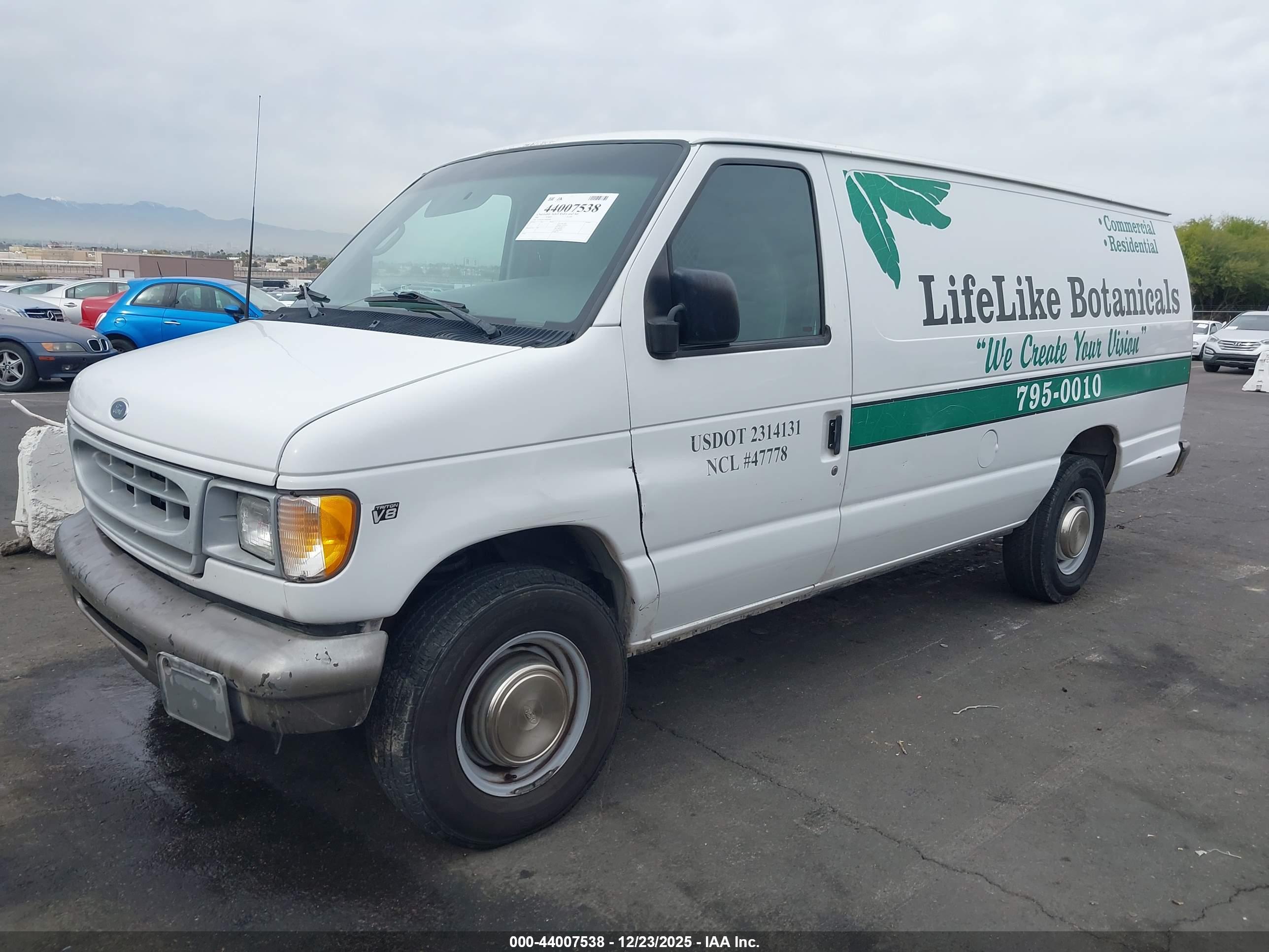 FORD E-250 image 6