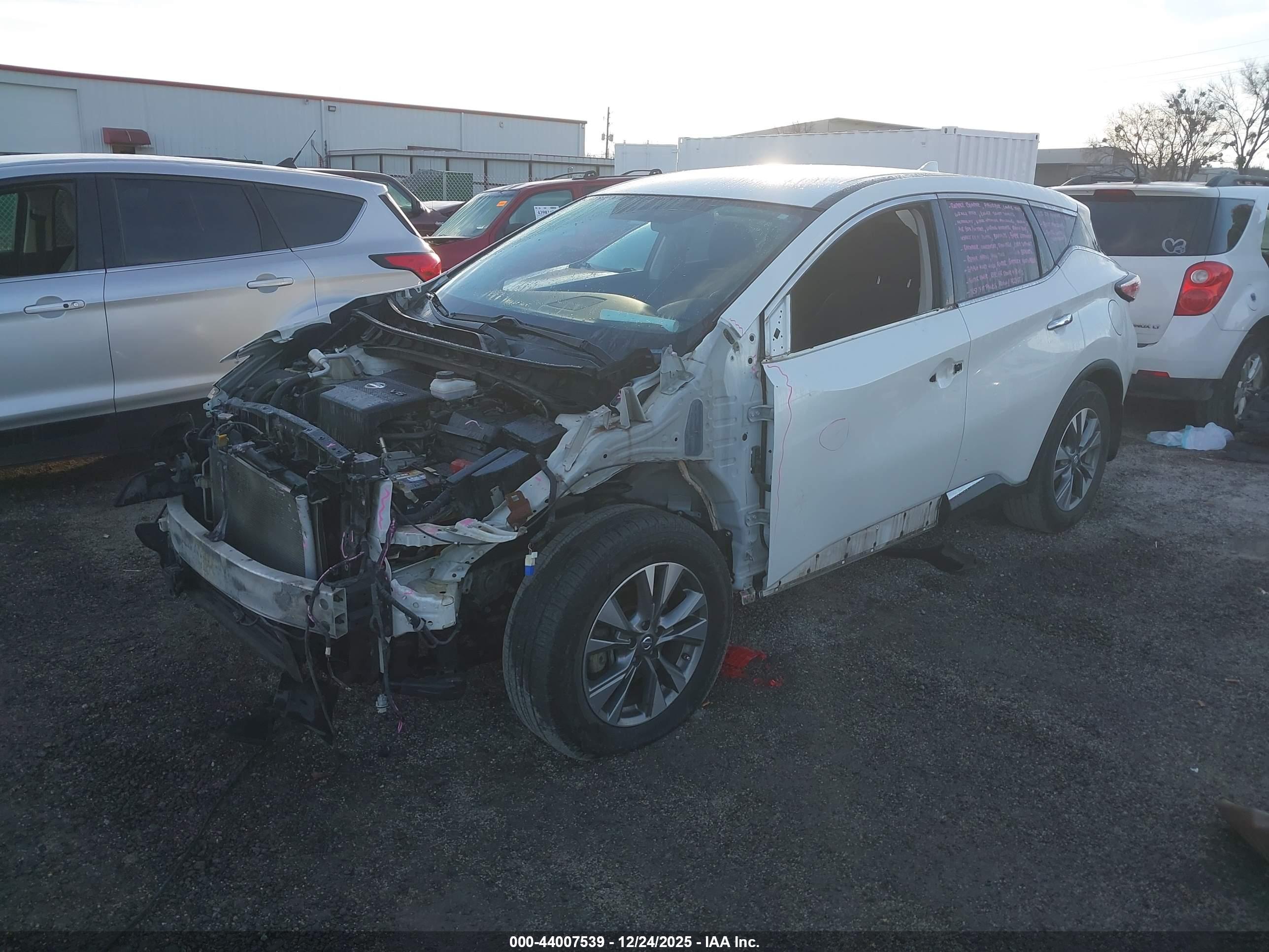 NISSAN MURANO image 2