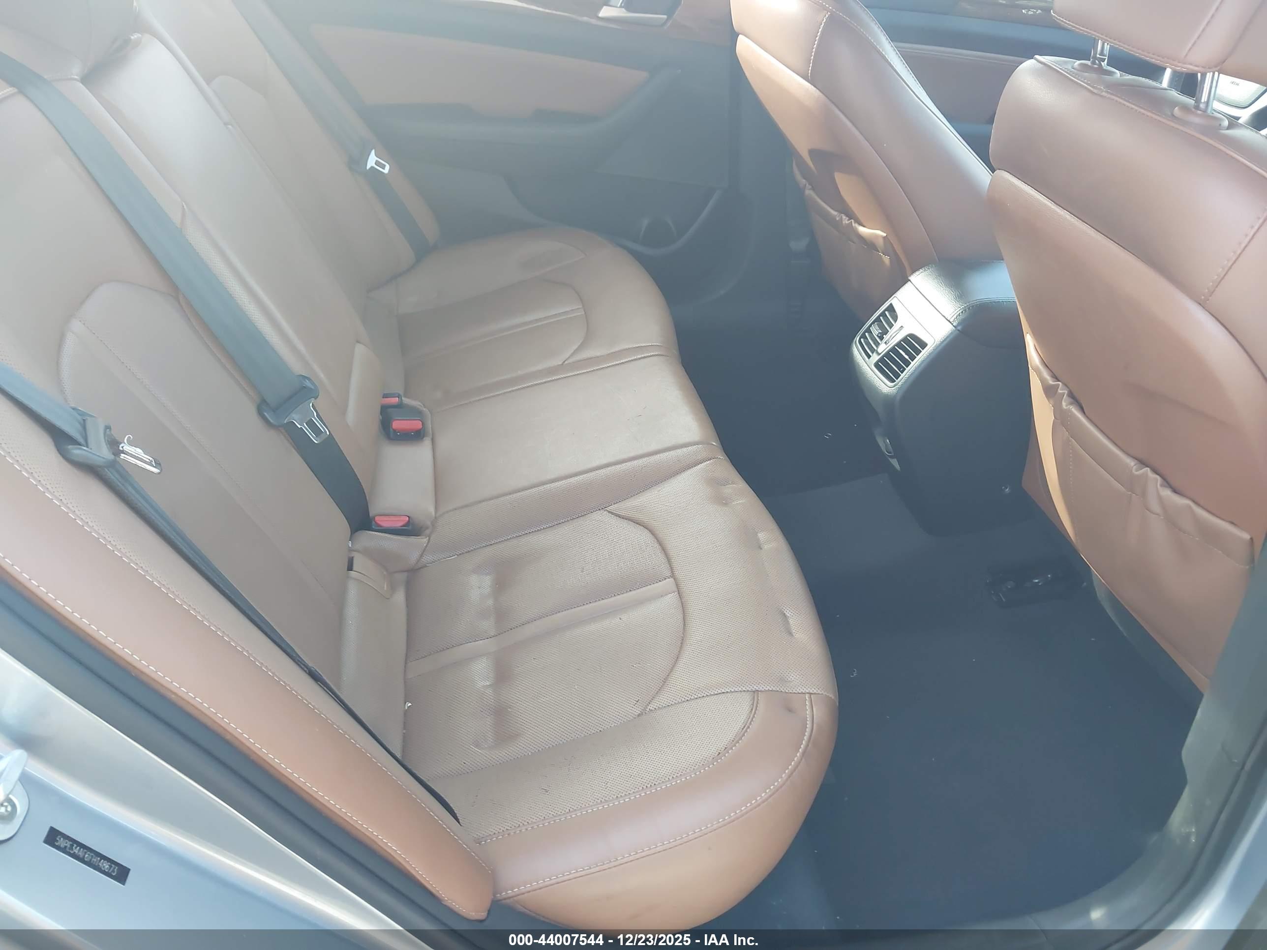 HYUNDAI SONATA image 8
