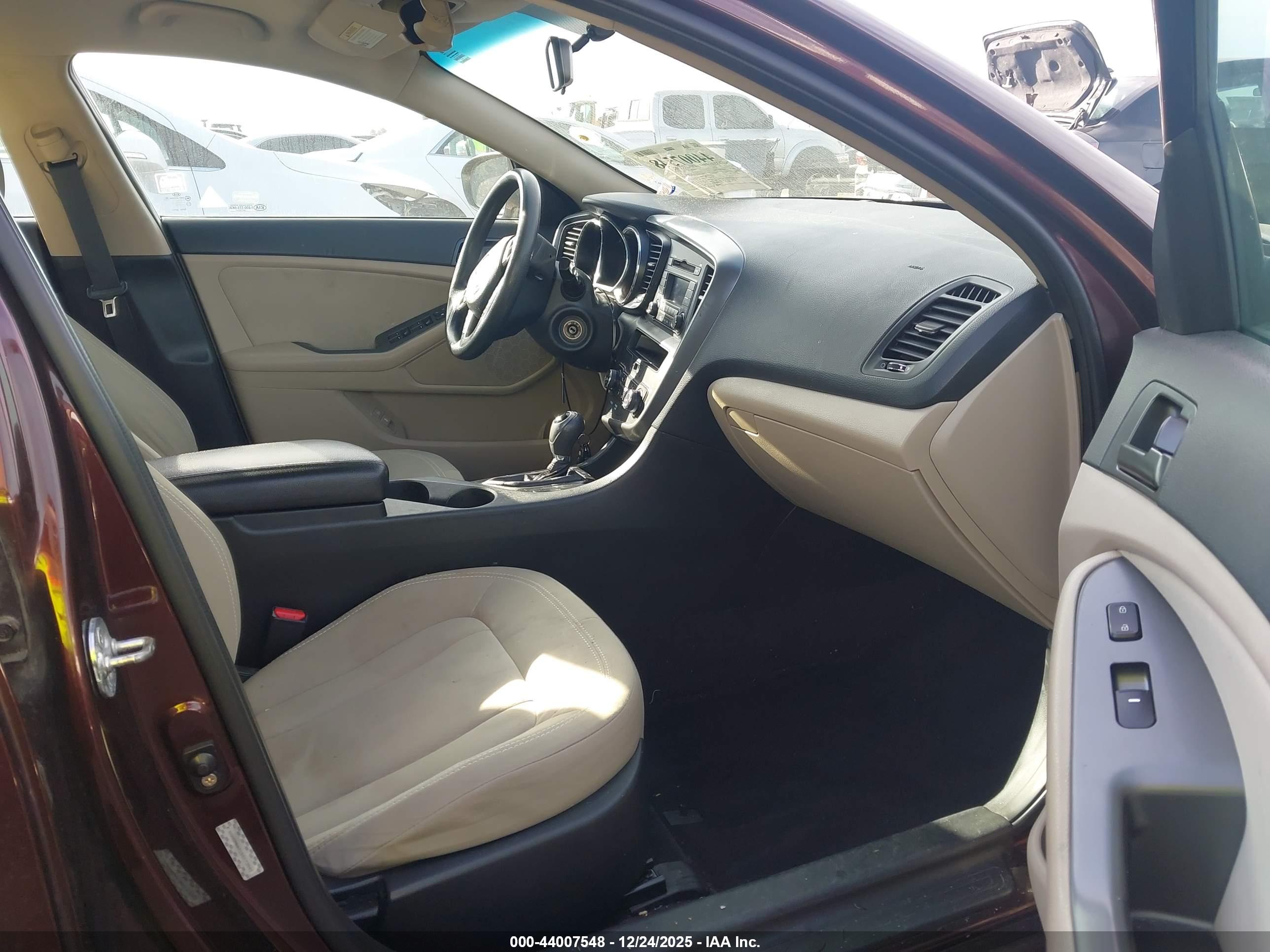 KIA OPTIMA image 5