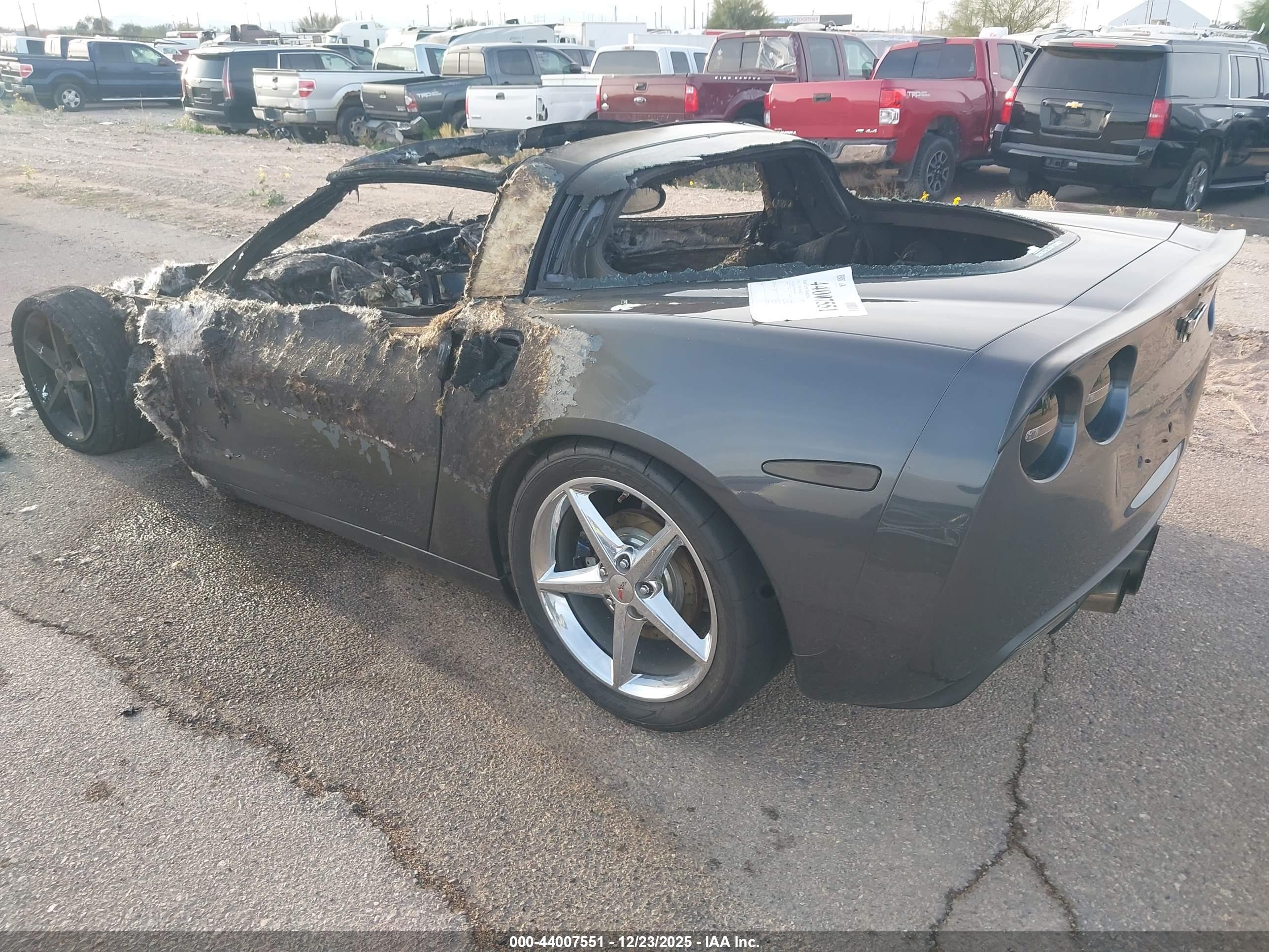 CHEVROLET CORVETTE image 3