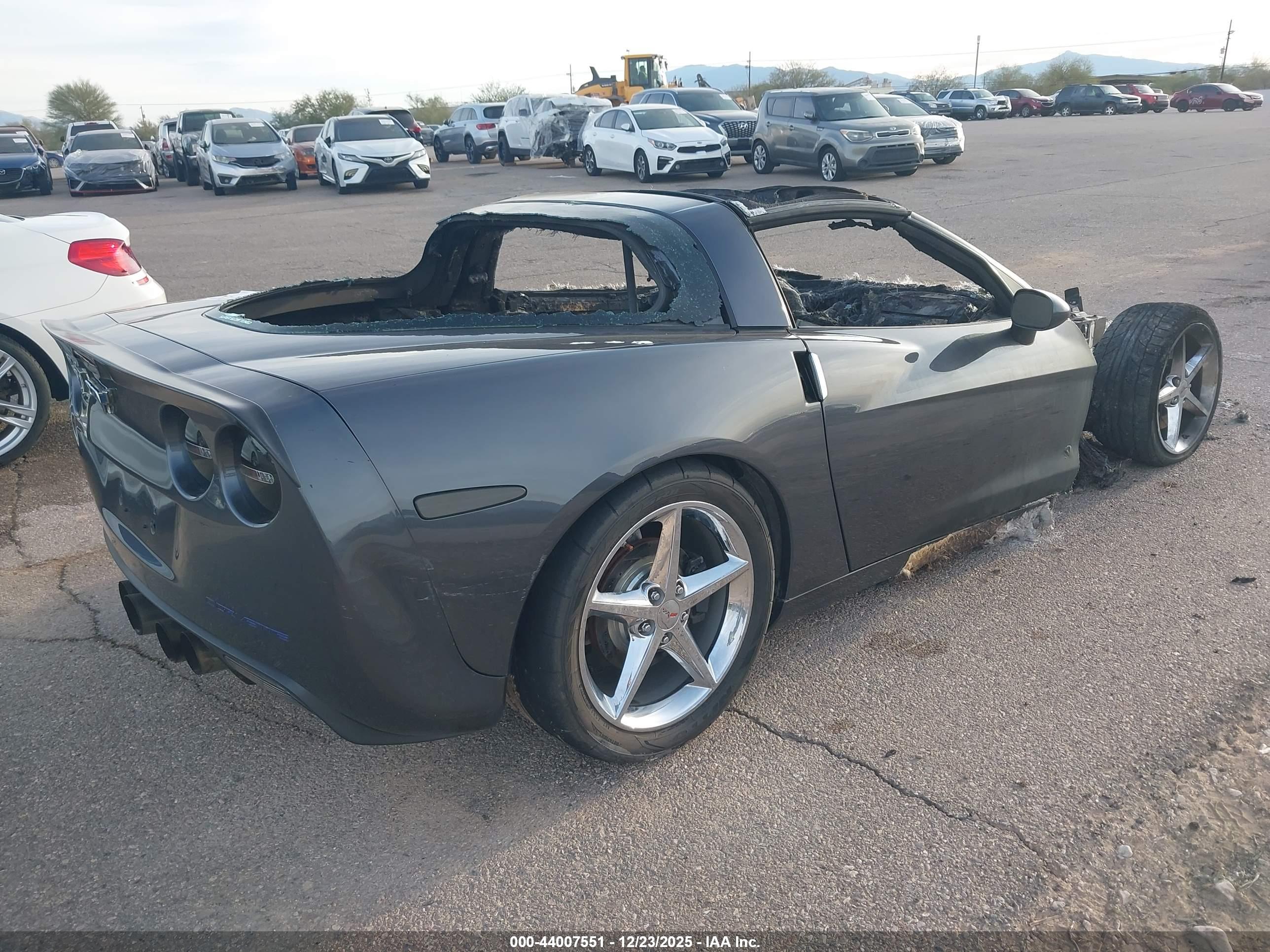 CHEVROLET CORVETTE image 4
