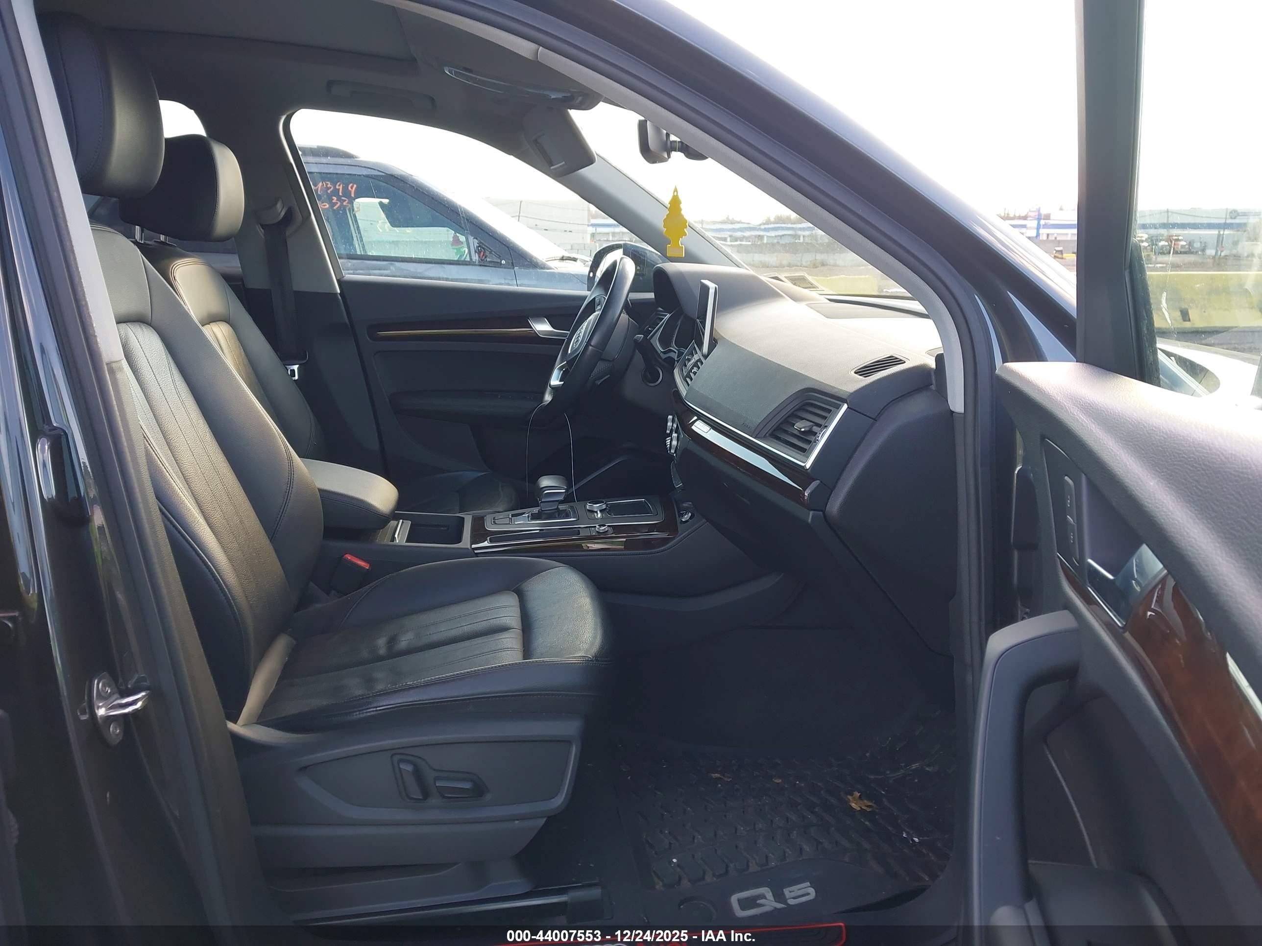 AUDI Q5 image 5