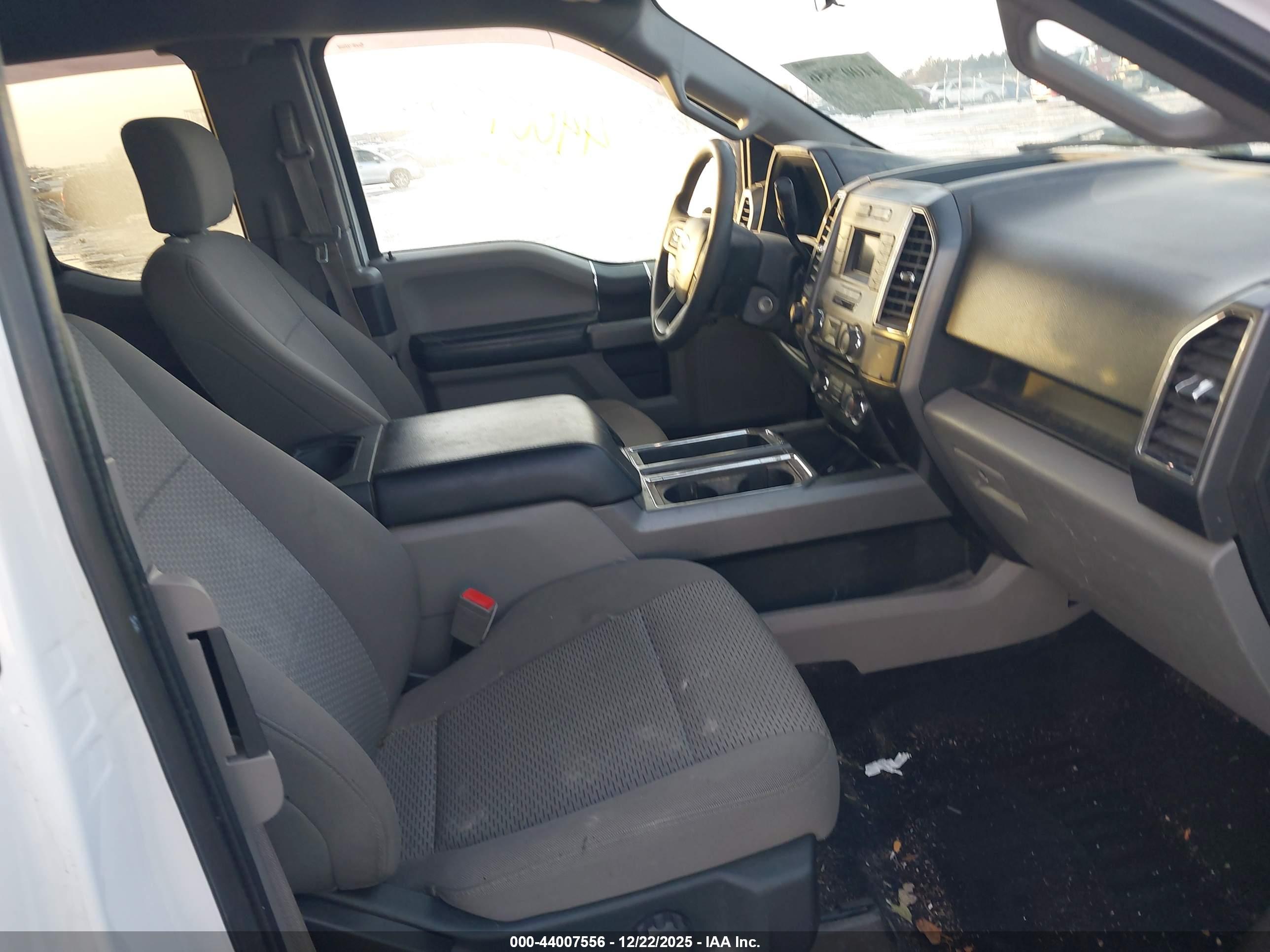 FORD F-150 image 5