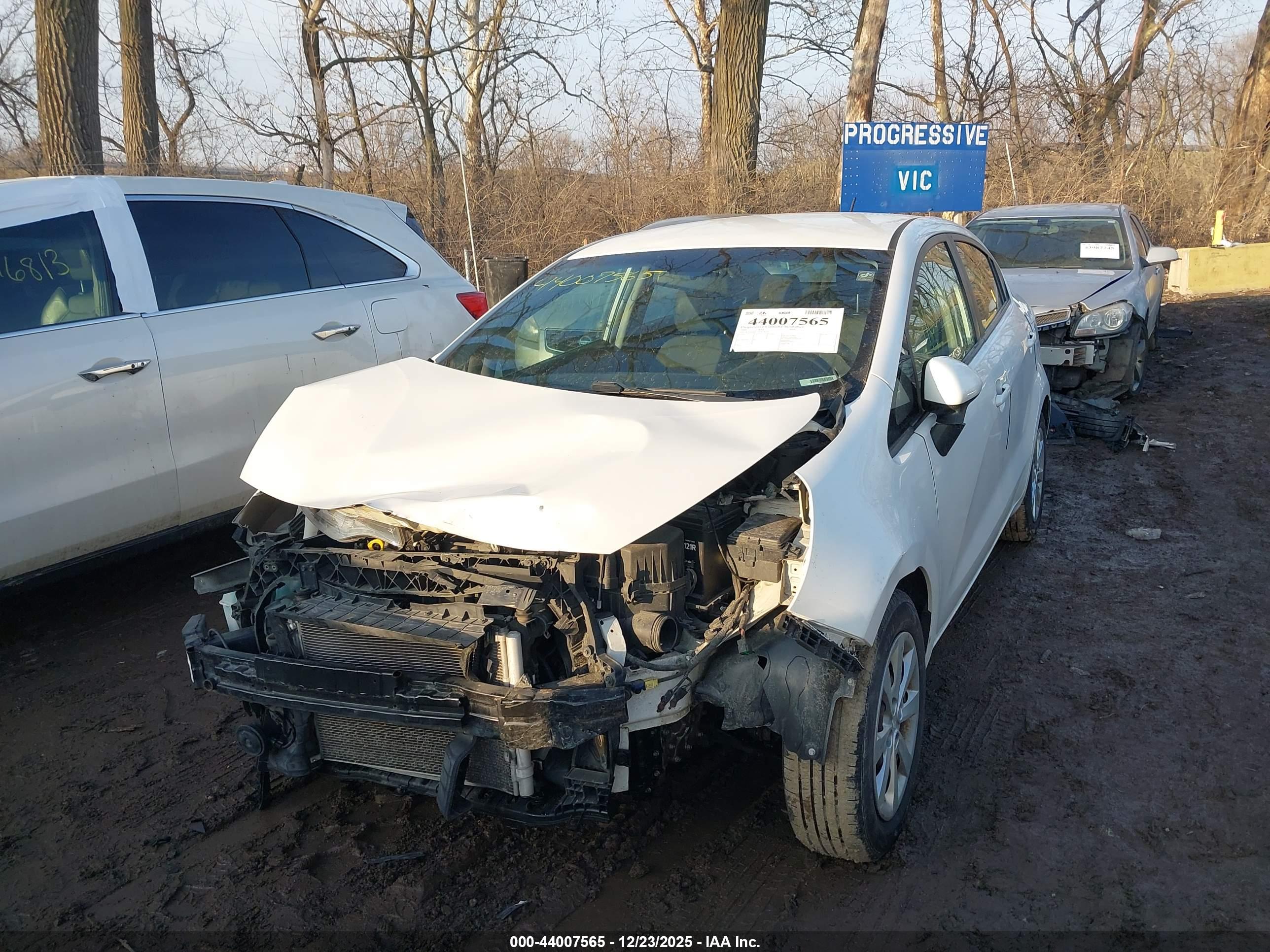 KIA RIO image 2