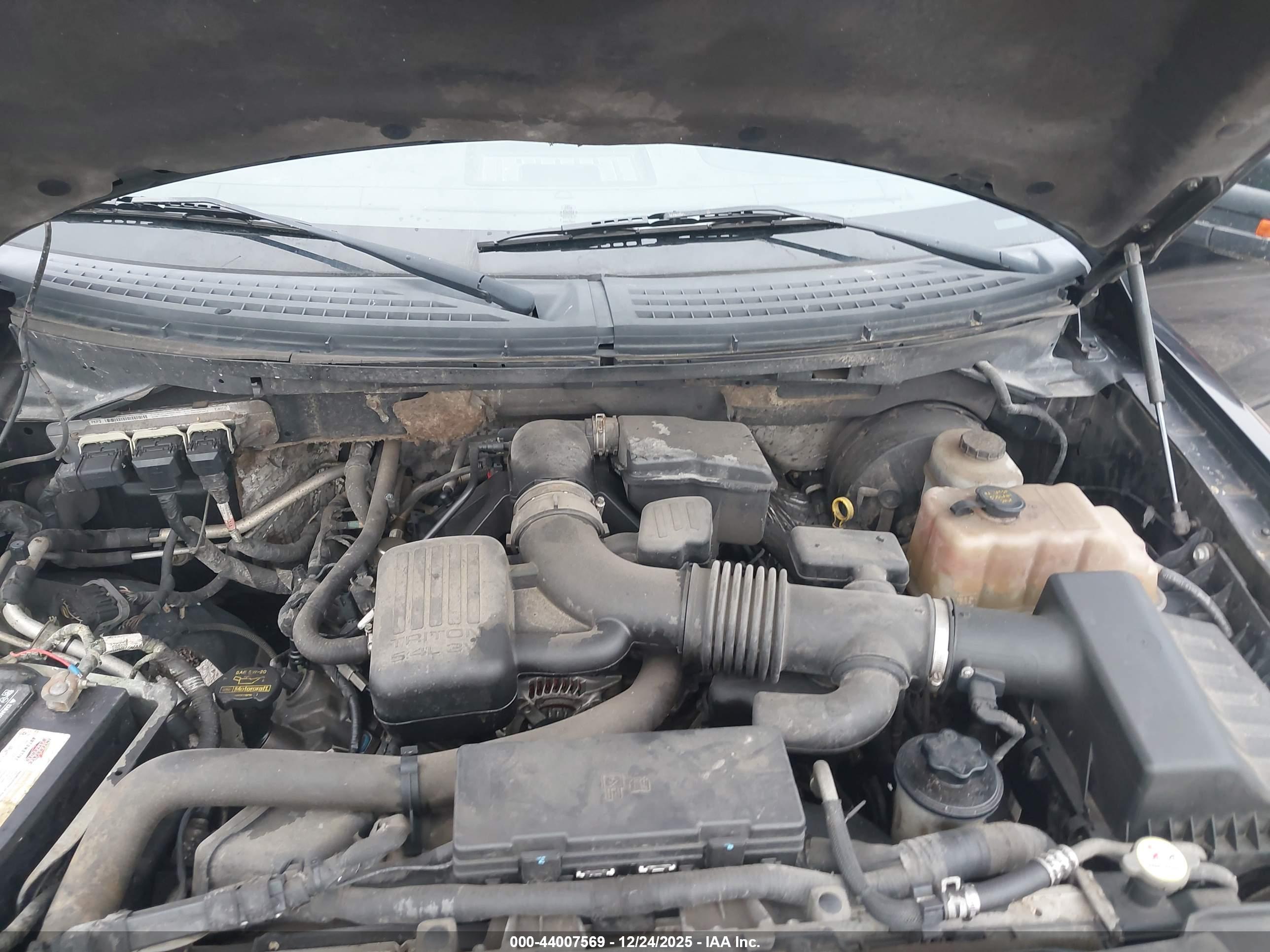 FORD F-150 image 10