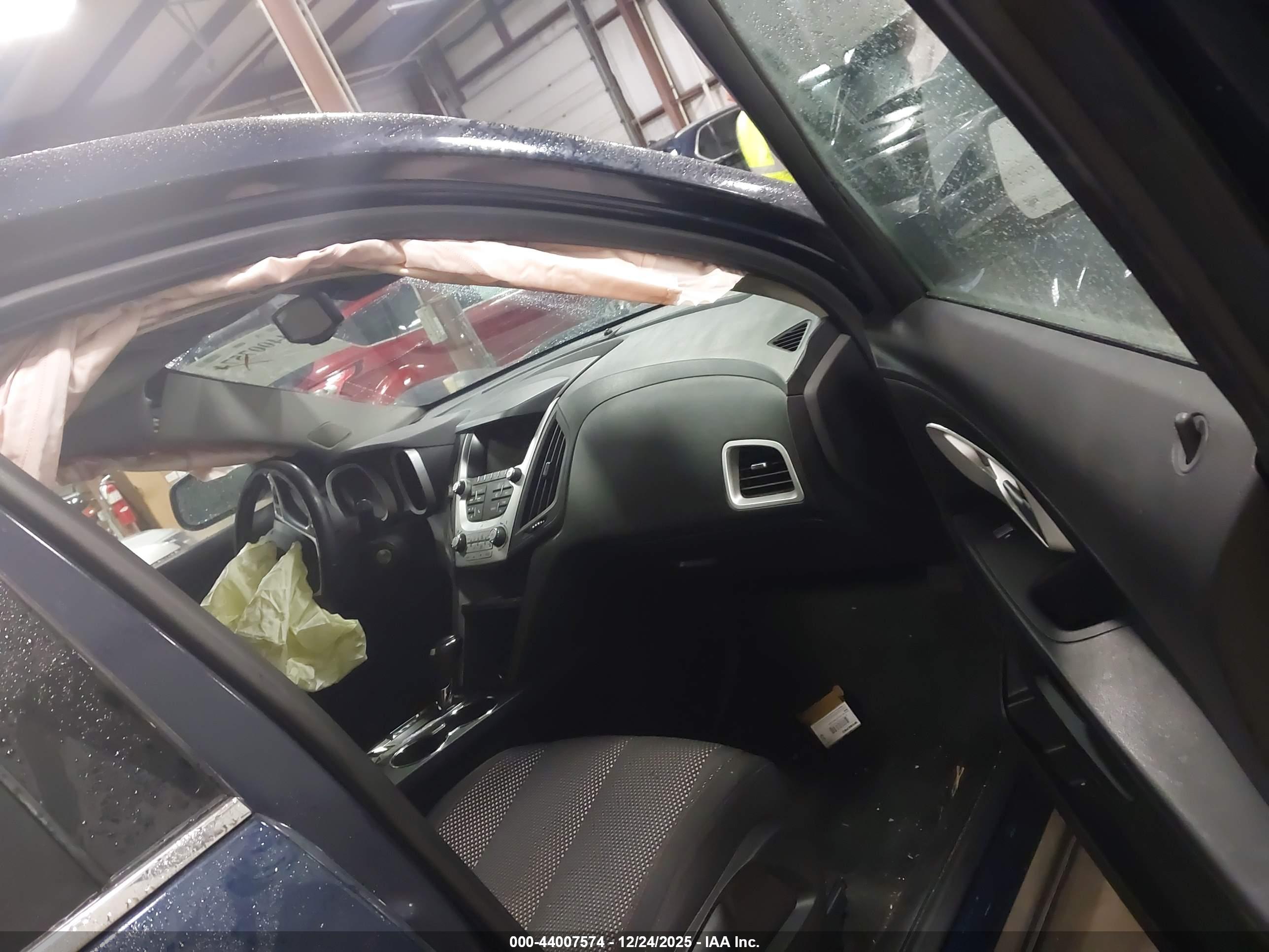 CHEVROLET EQUINOX image 5