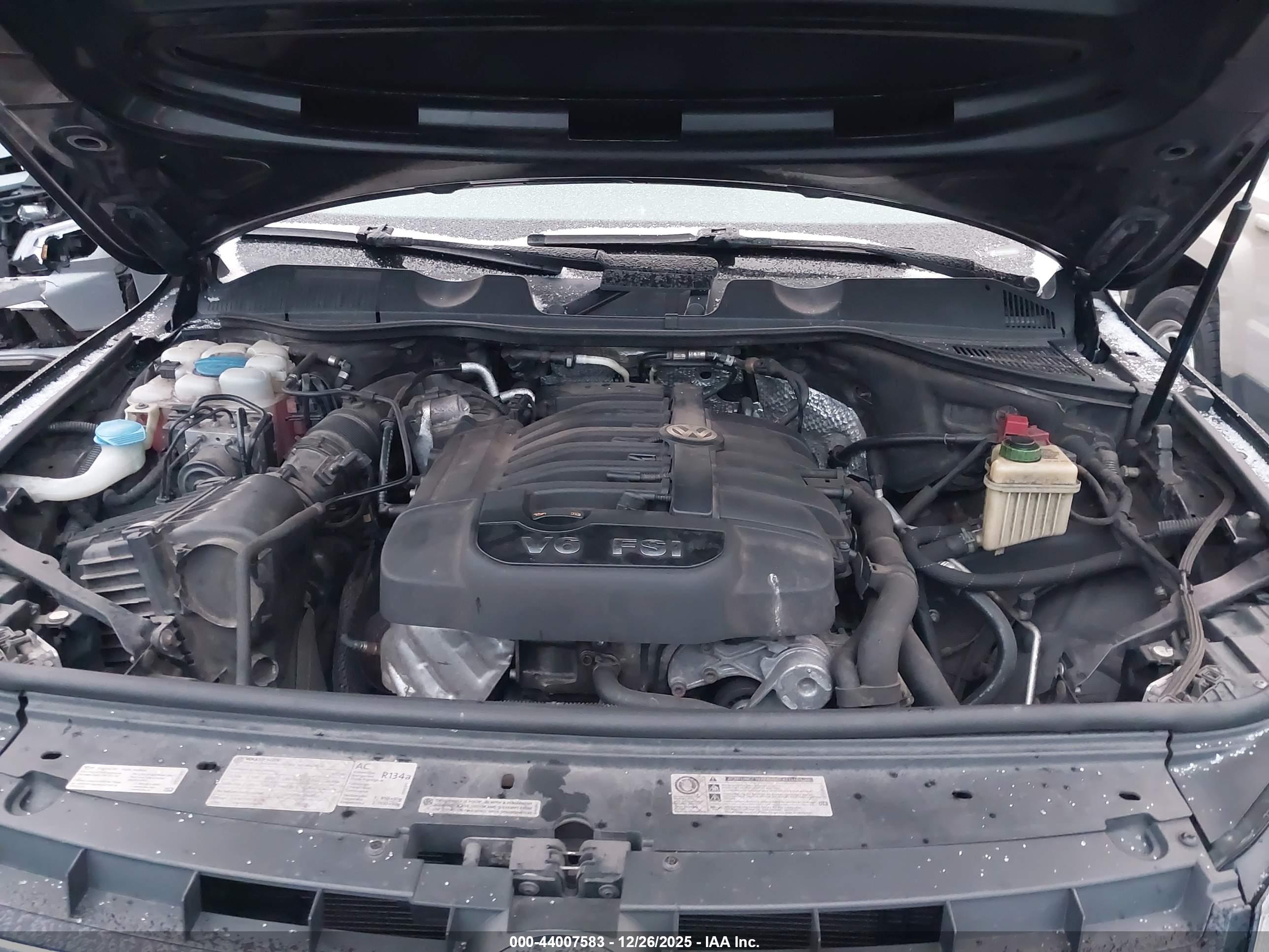 VOLKSWAGEN TOUAREG image 10