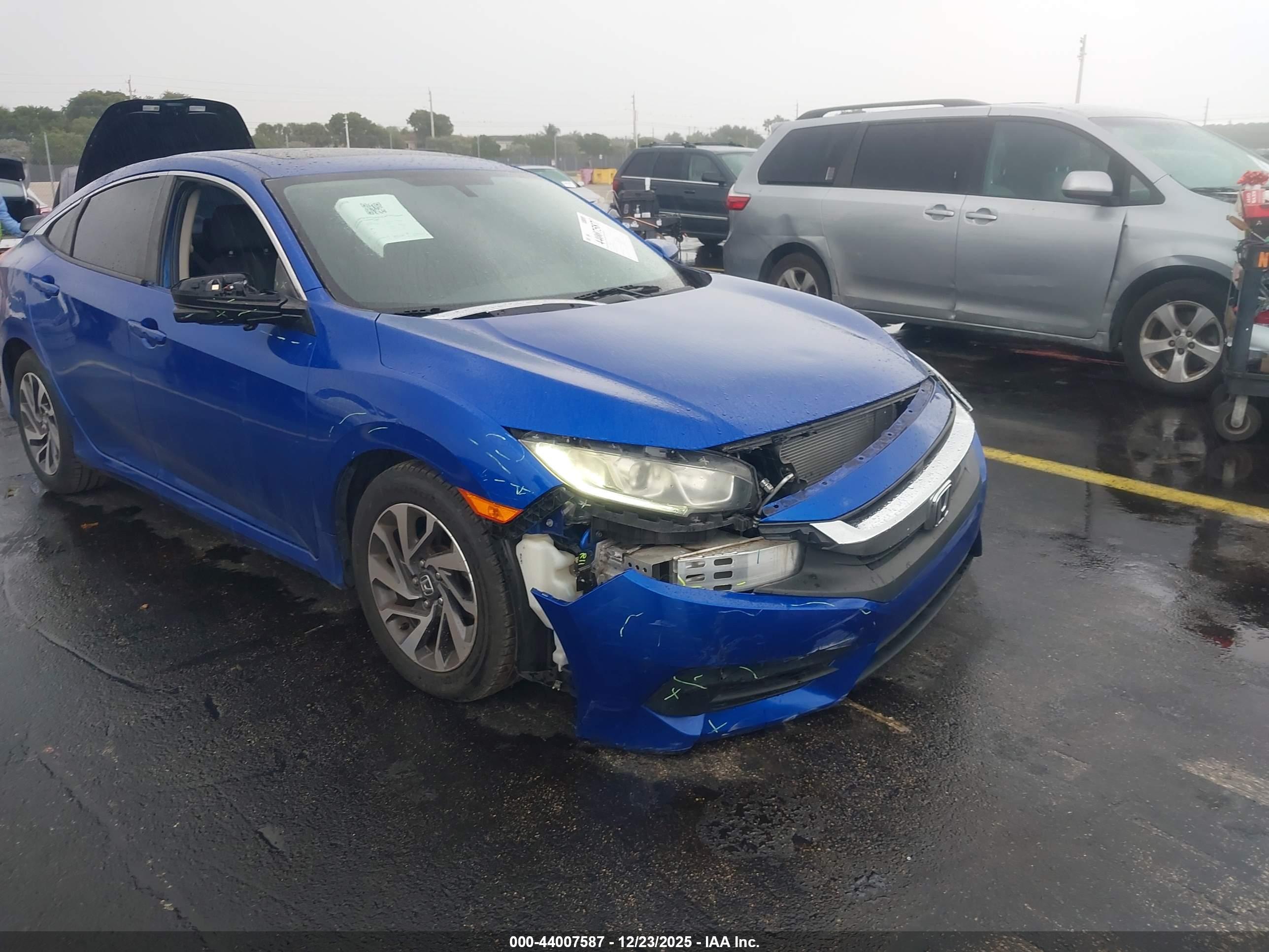 HONDA CIVIC image 6