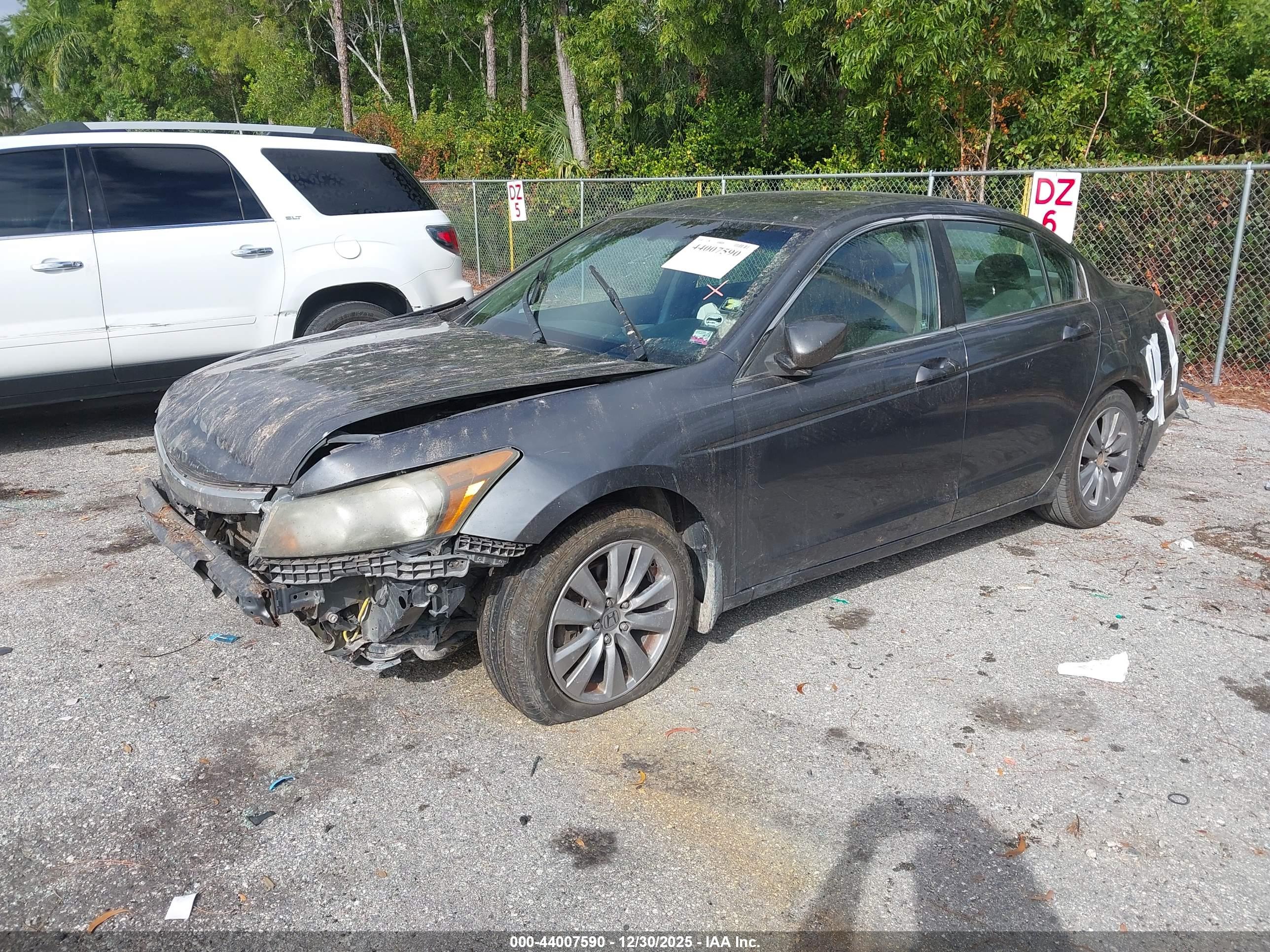 HONDA ACCORD image 2