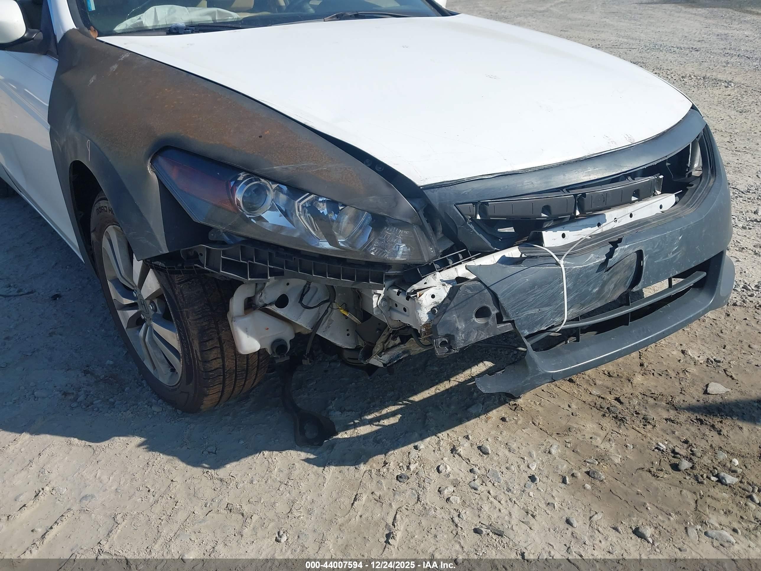 HONDA ACCORD image 6
