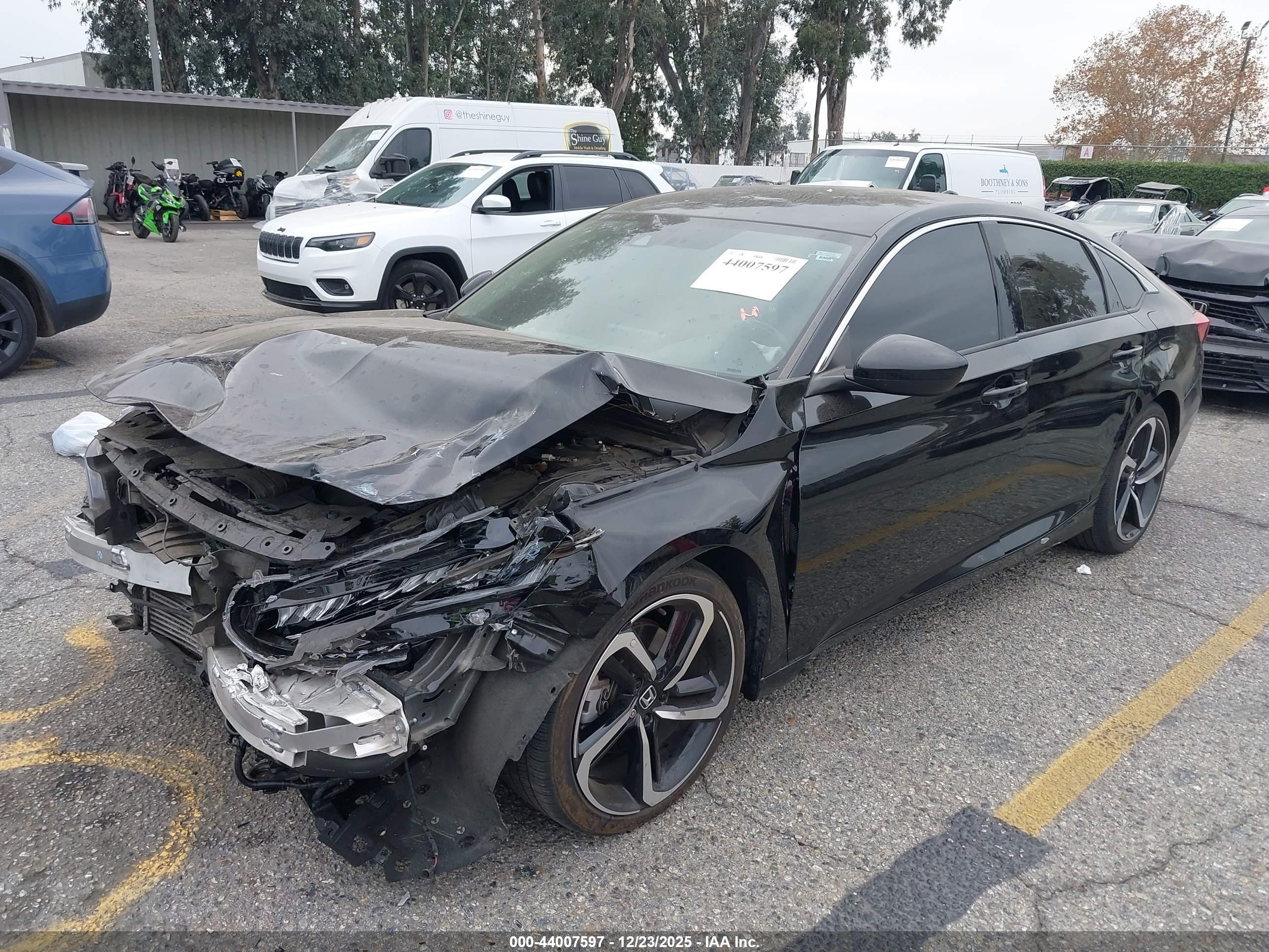 HONDA ACCORD image 2