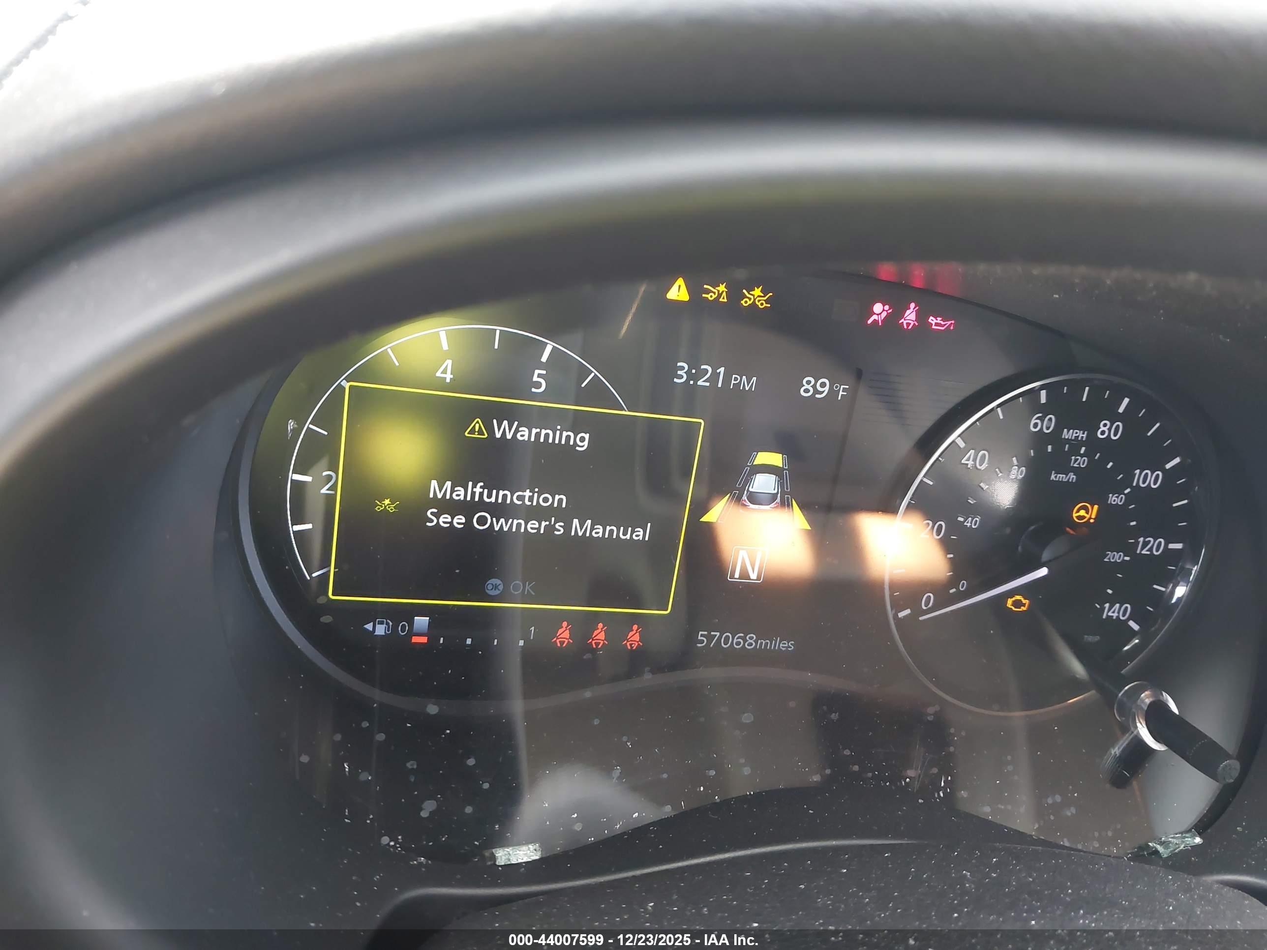 NISSAN KICKS image 7