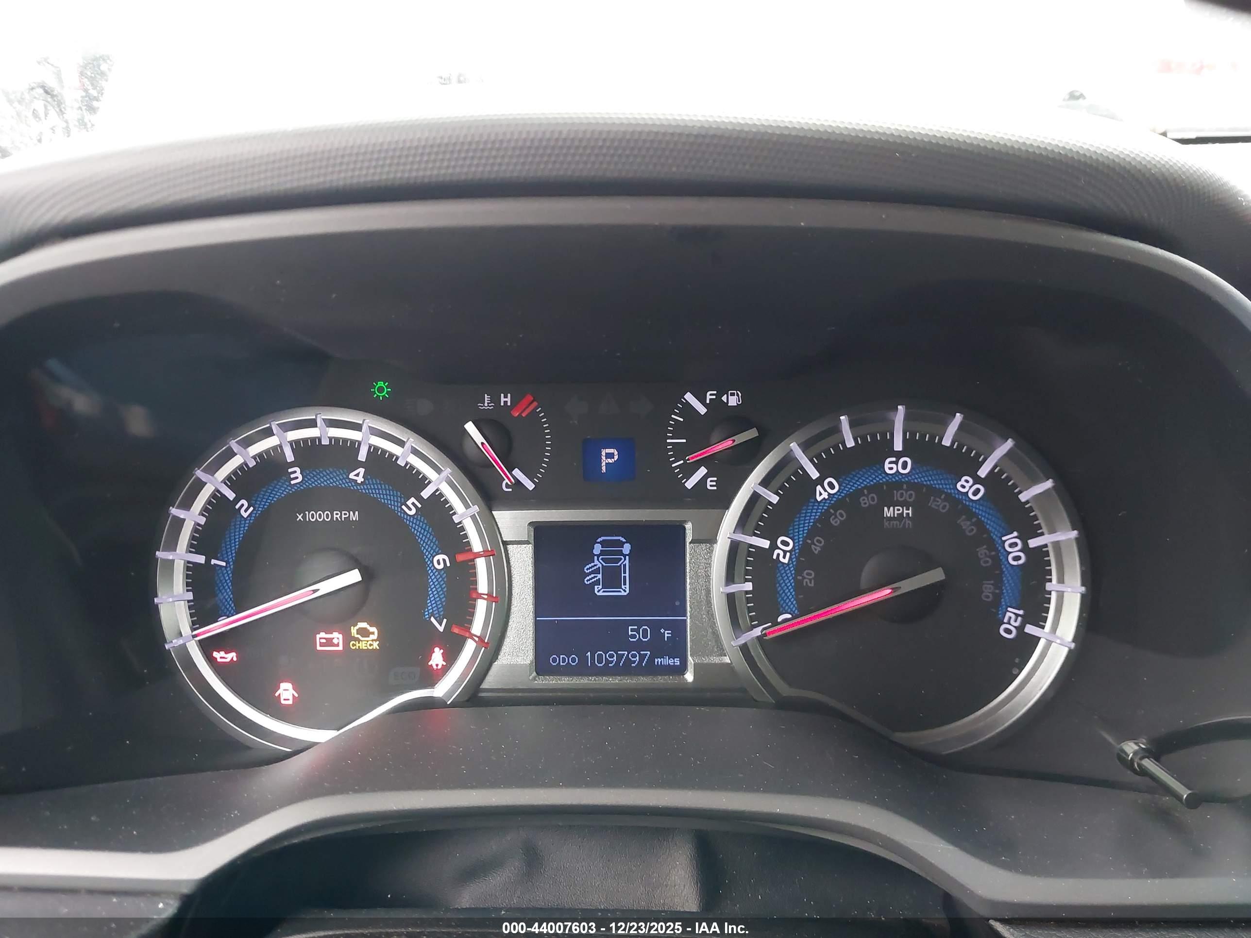 TOYOTA 4RUNNER image 7