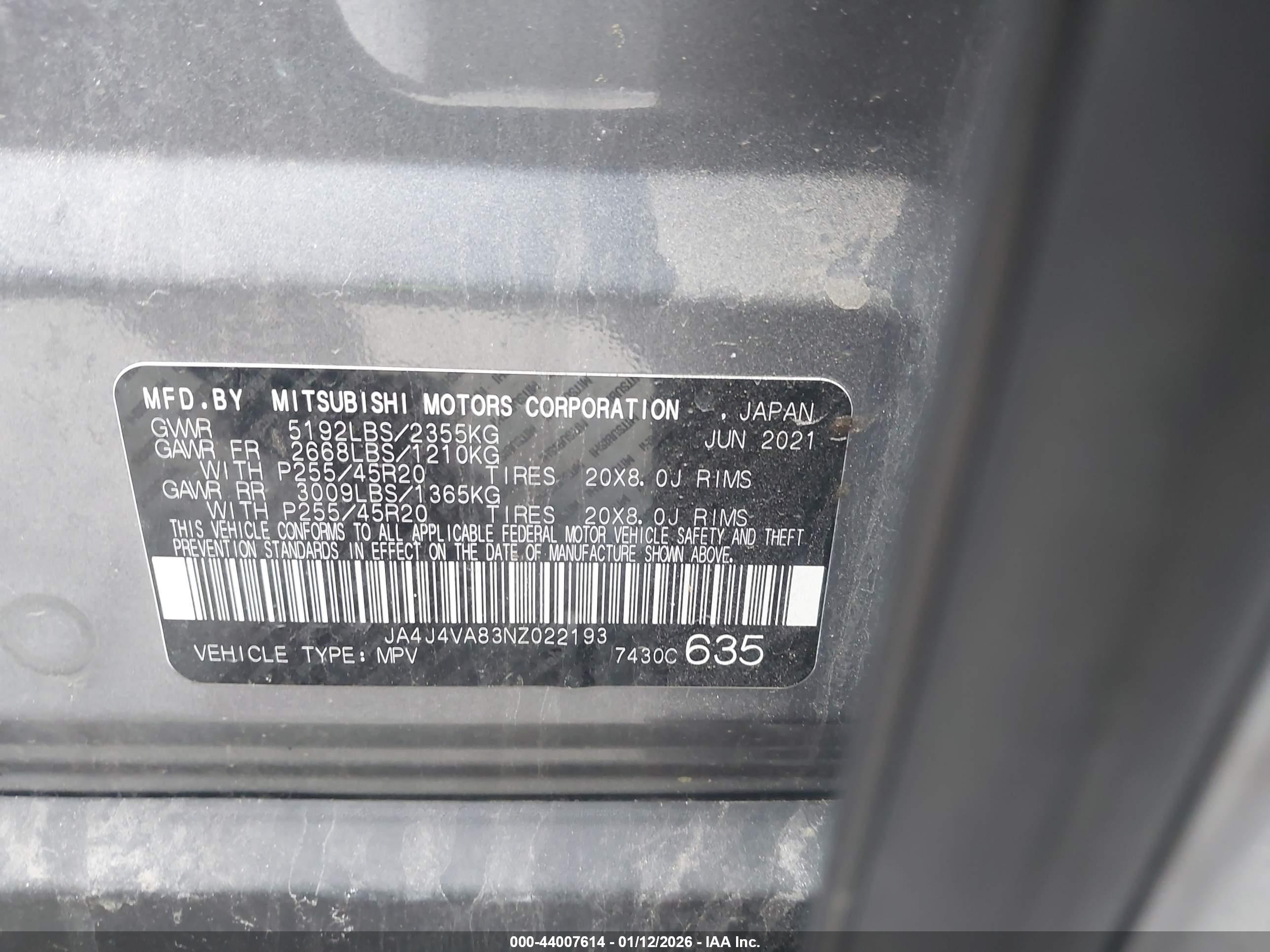 MITSUBISHI OUTLANDER image 9