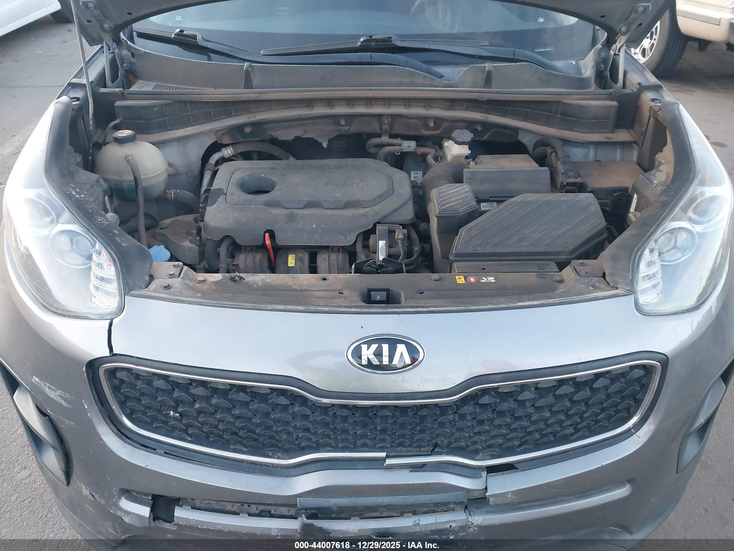 KIA SPORTAGE image 10