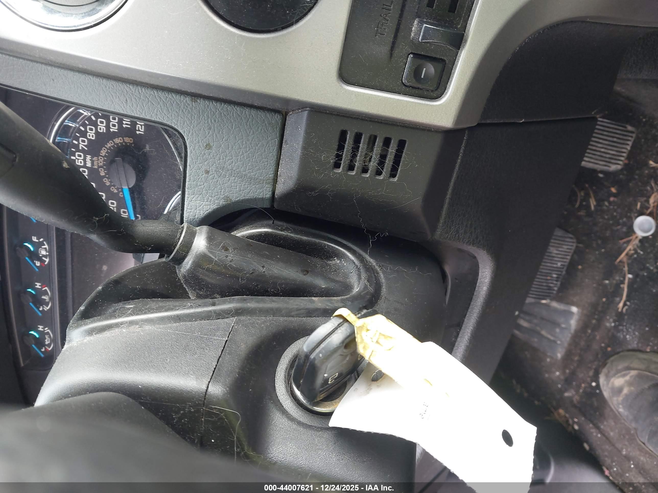 FORD F-150 image 11