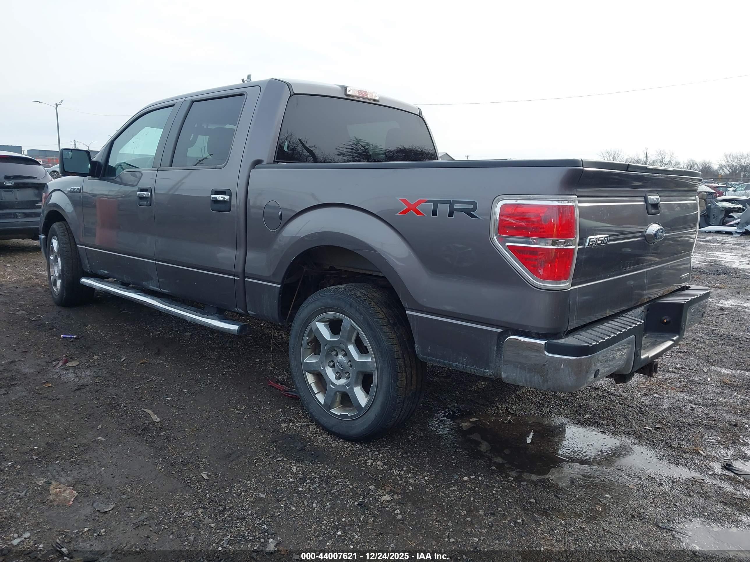 FORD F-150 image 3