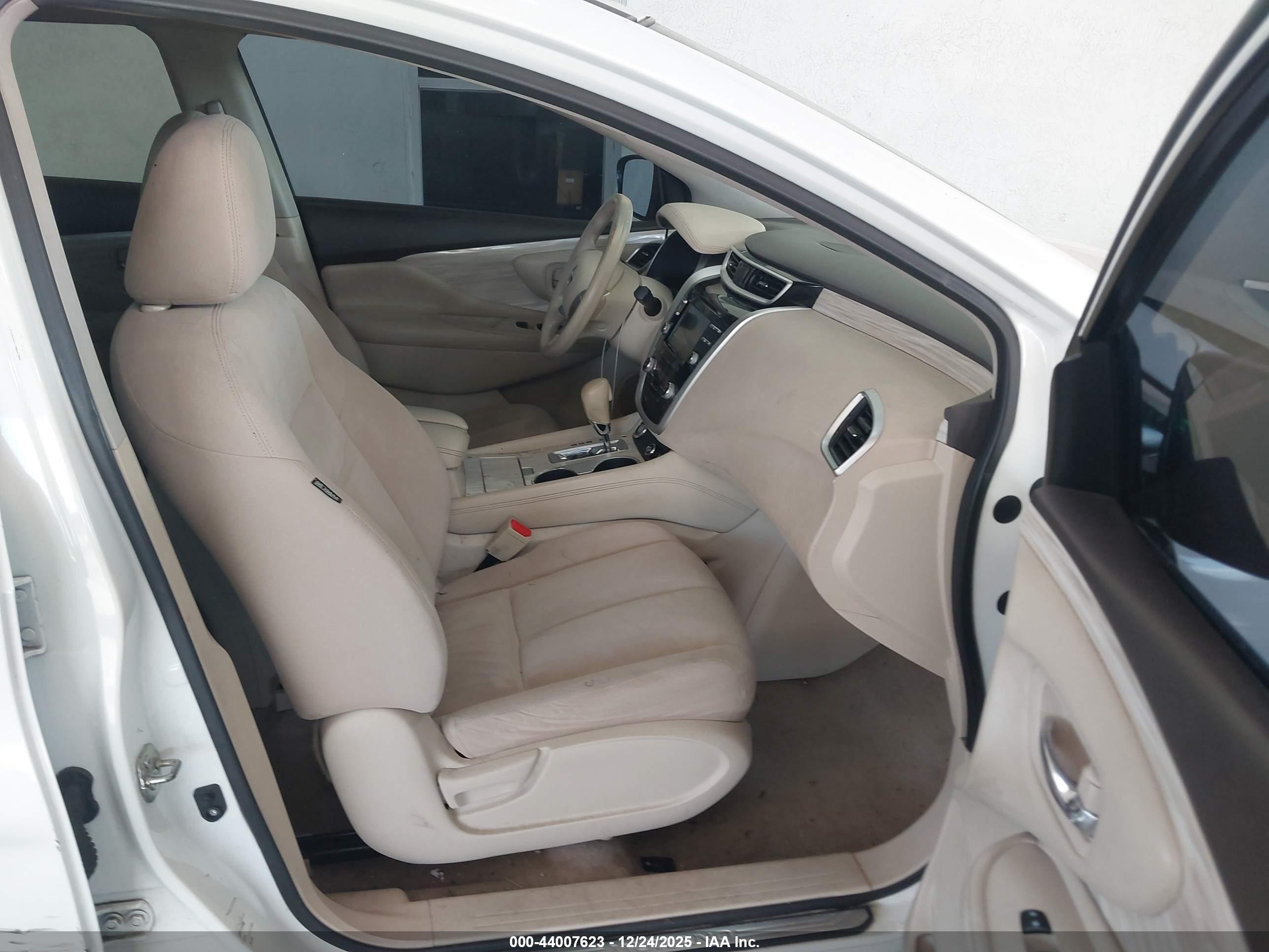 NISSAN MURANO image 5