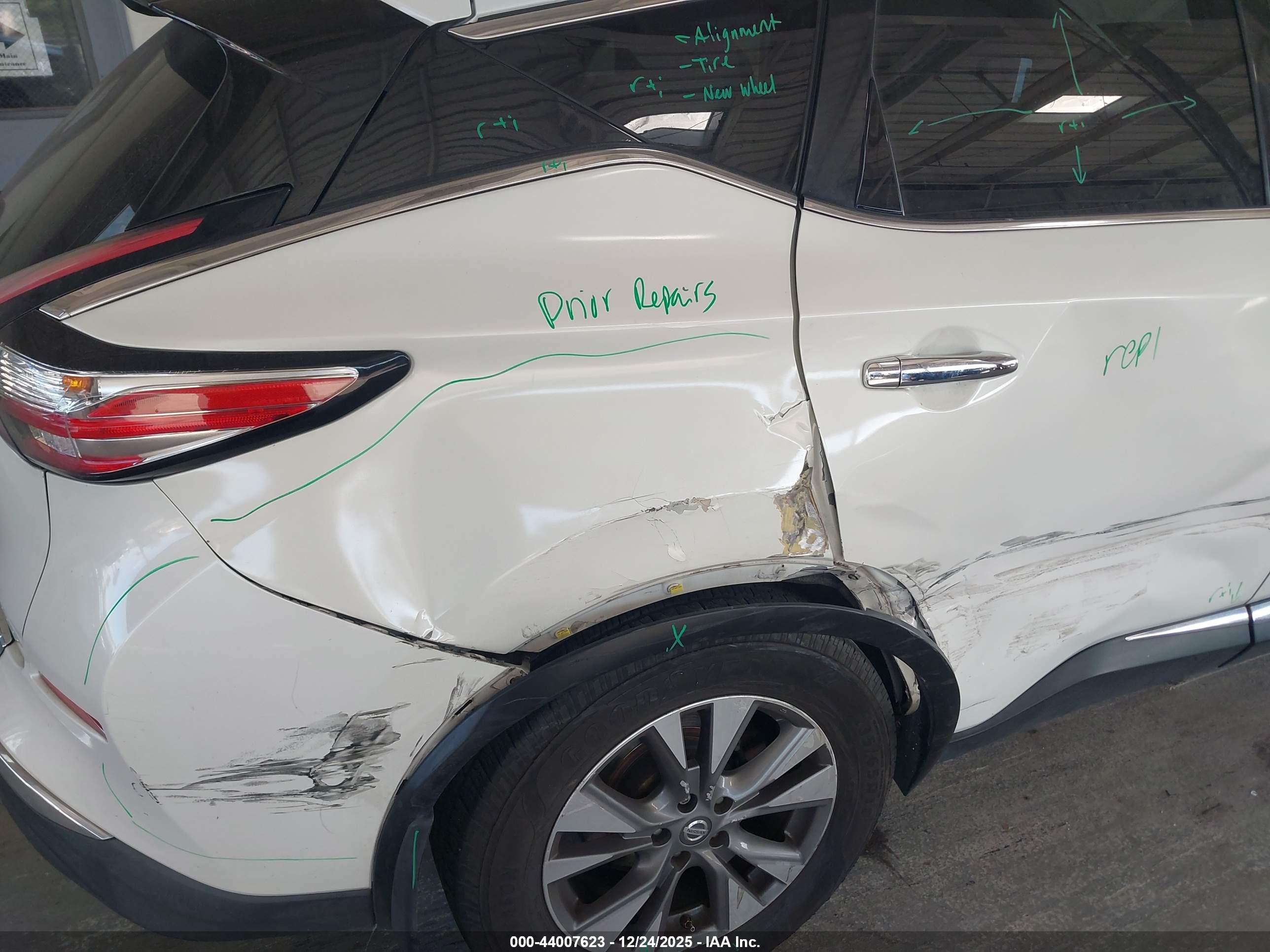 NISSAN MURANO image 6