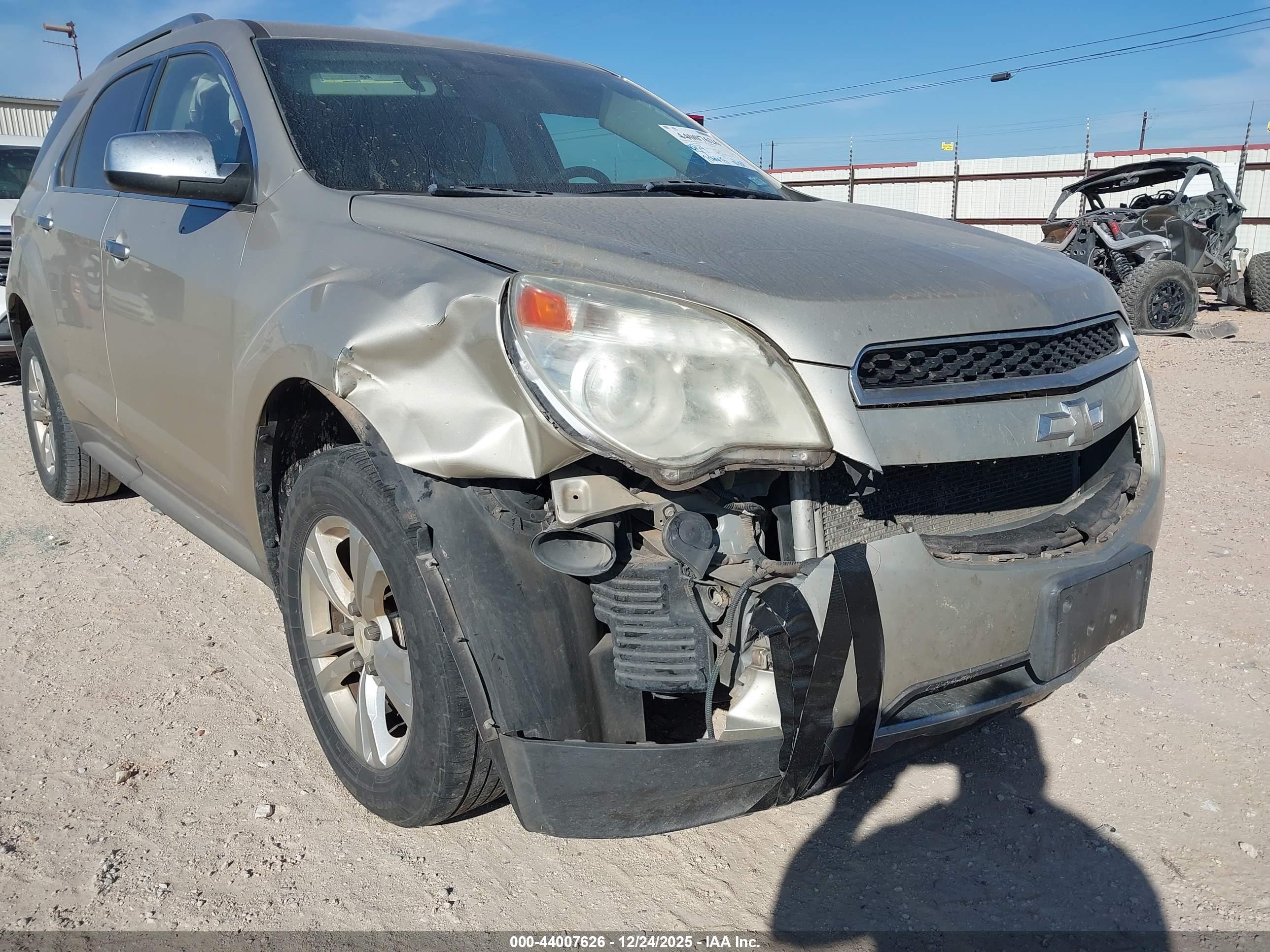 CHEVROLET EQUINOX image 6