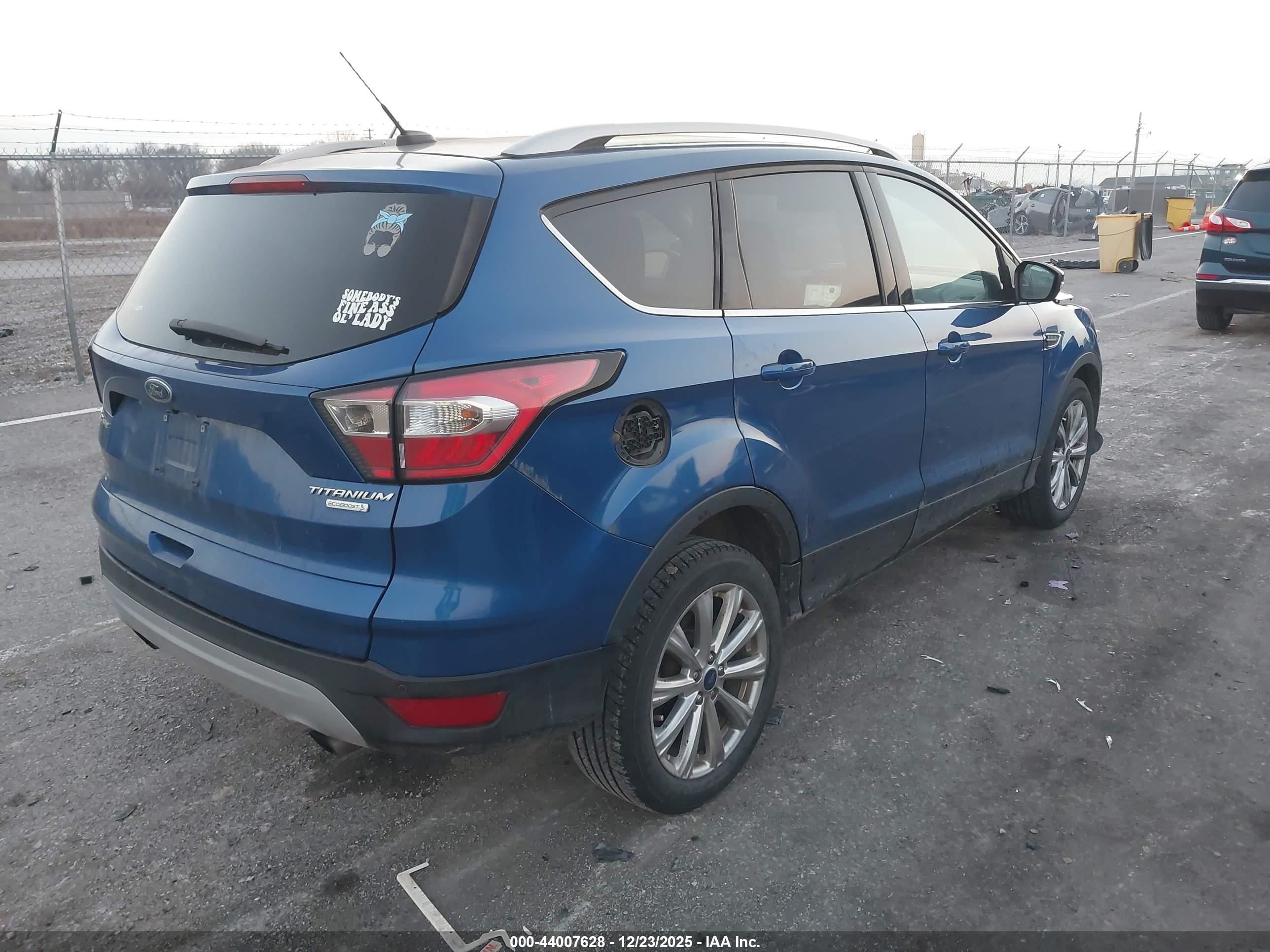 FORD ESCAPE image 4