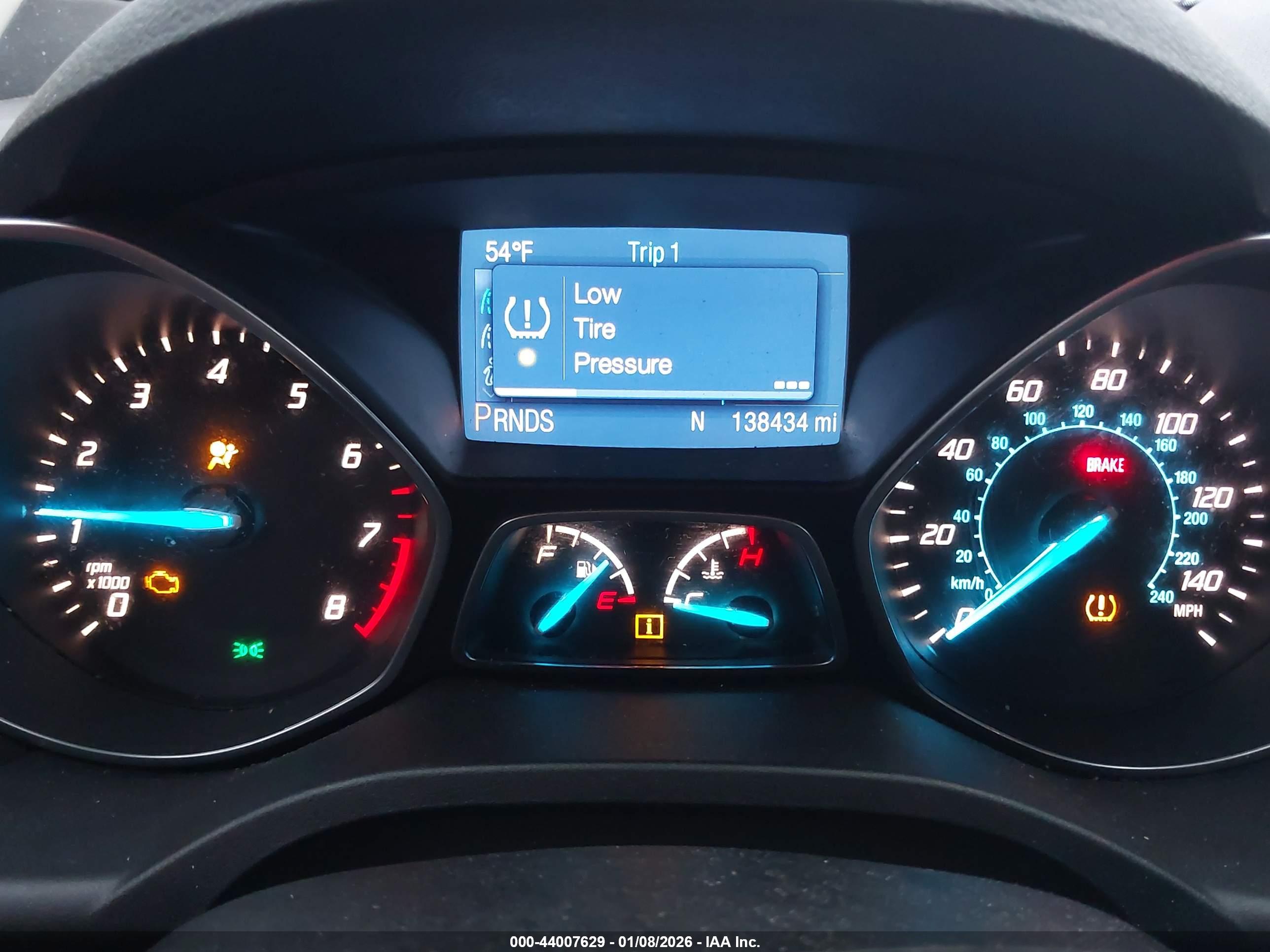 FORD ESCAPE image 7
