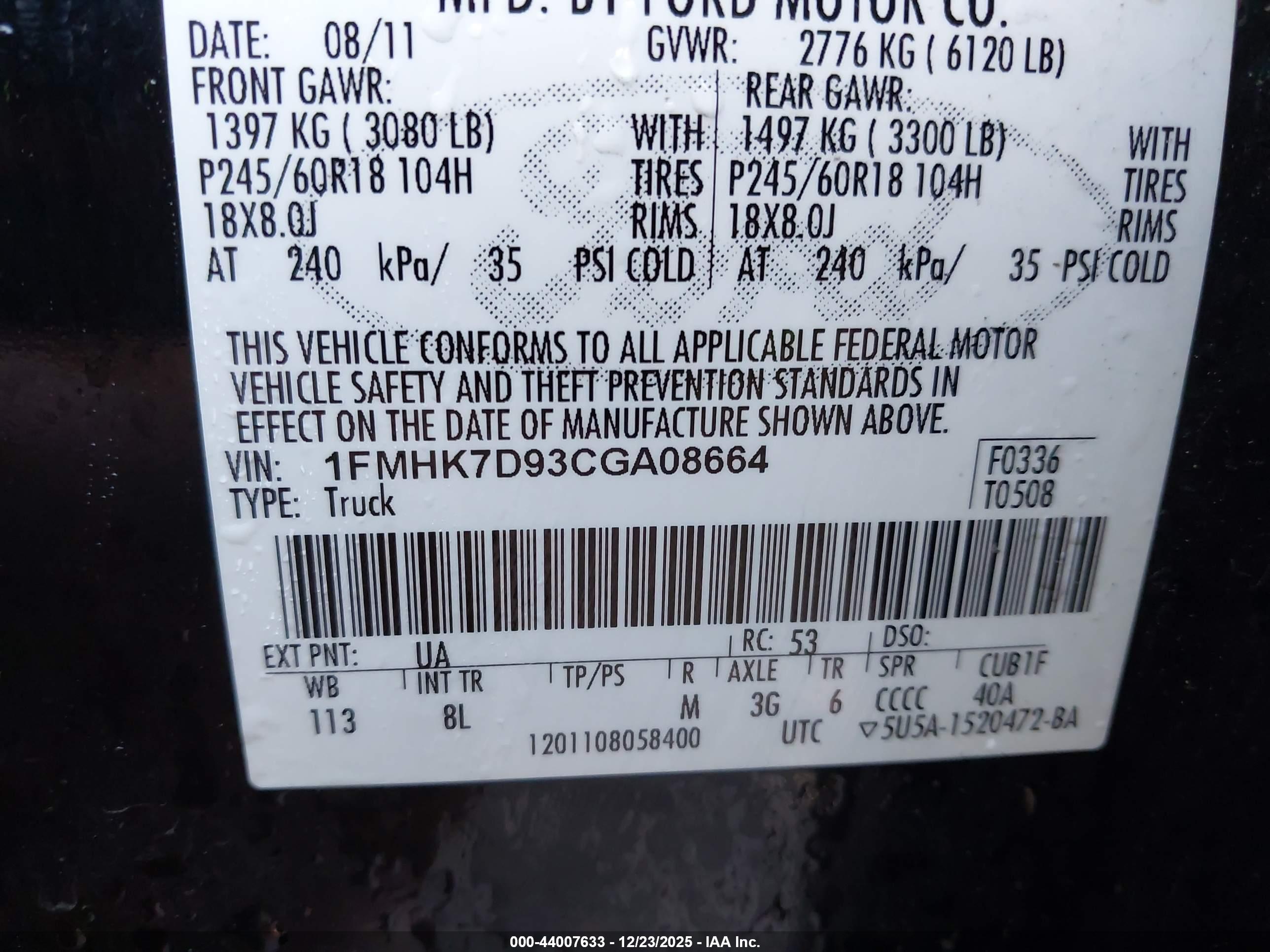 FORD EXPLORER image 9