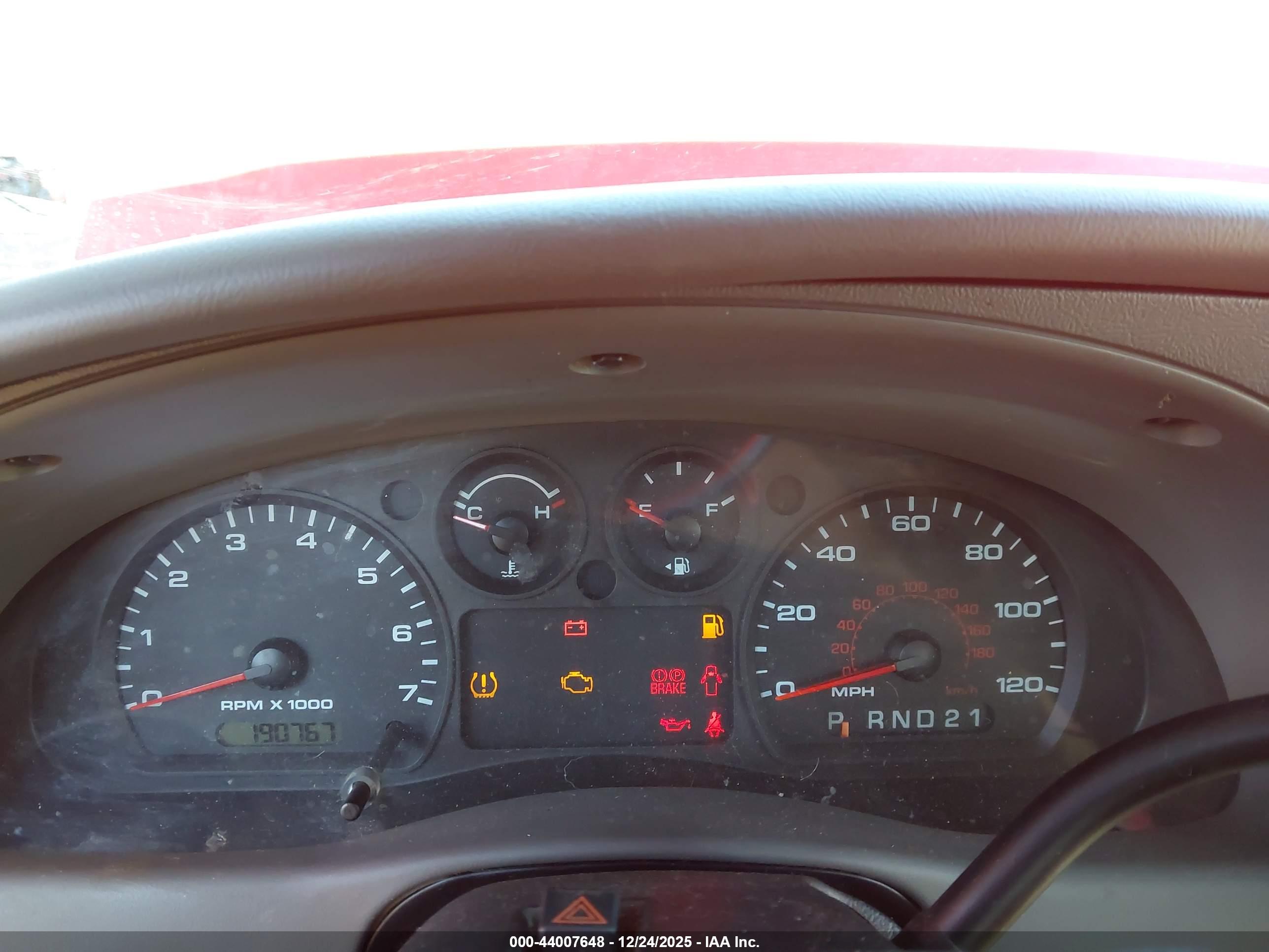 FORD RANGER image 7