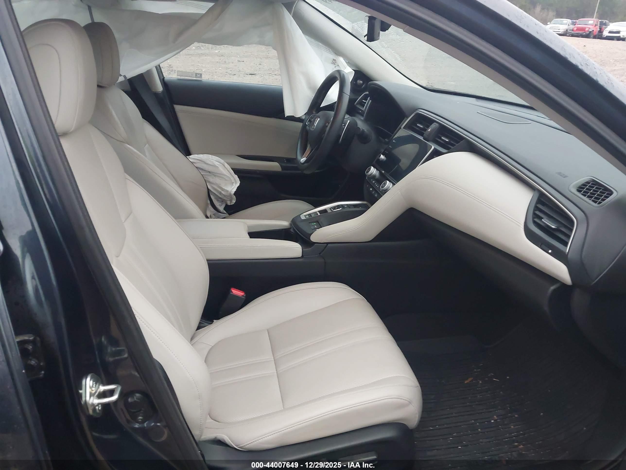 HONDA INSIGHT image 5